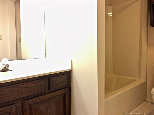 12938 E 28th Place Tulsa OK 74134