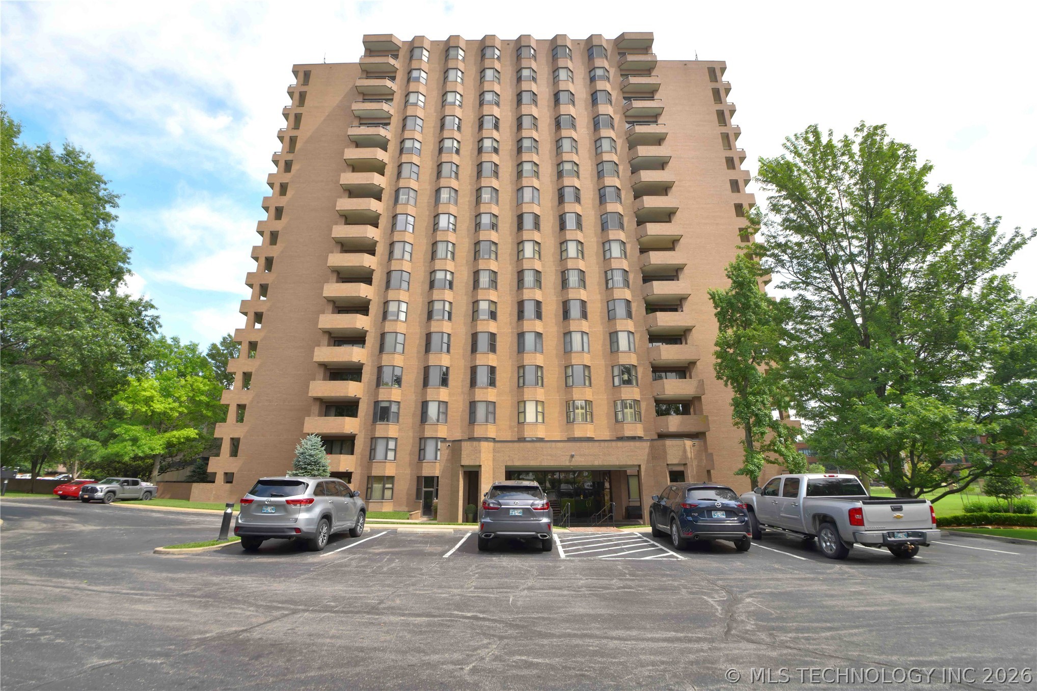2121 S Yorktown Avenue Tulsa OK 74114