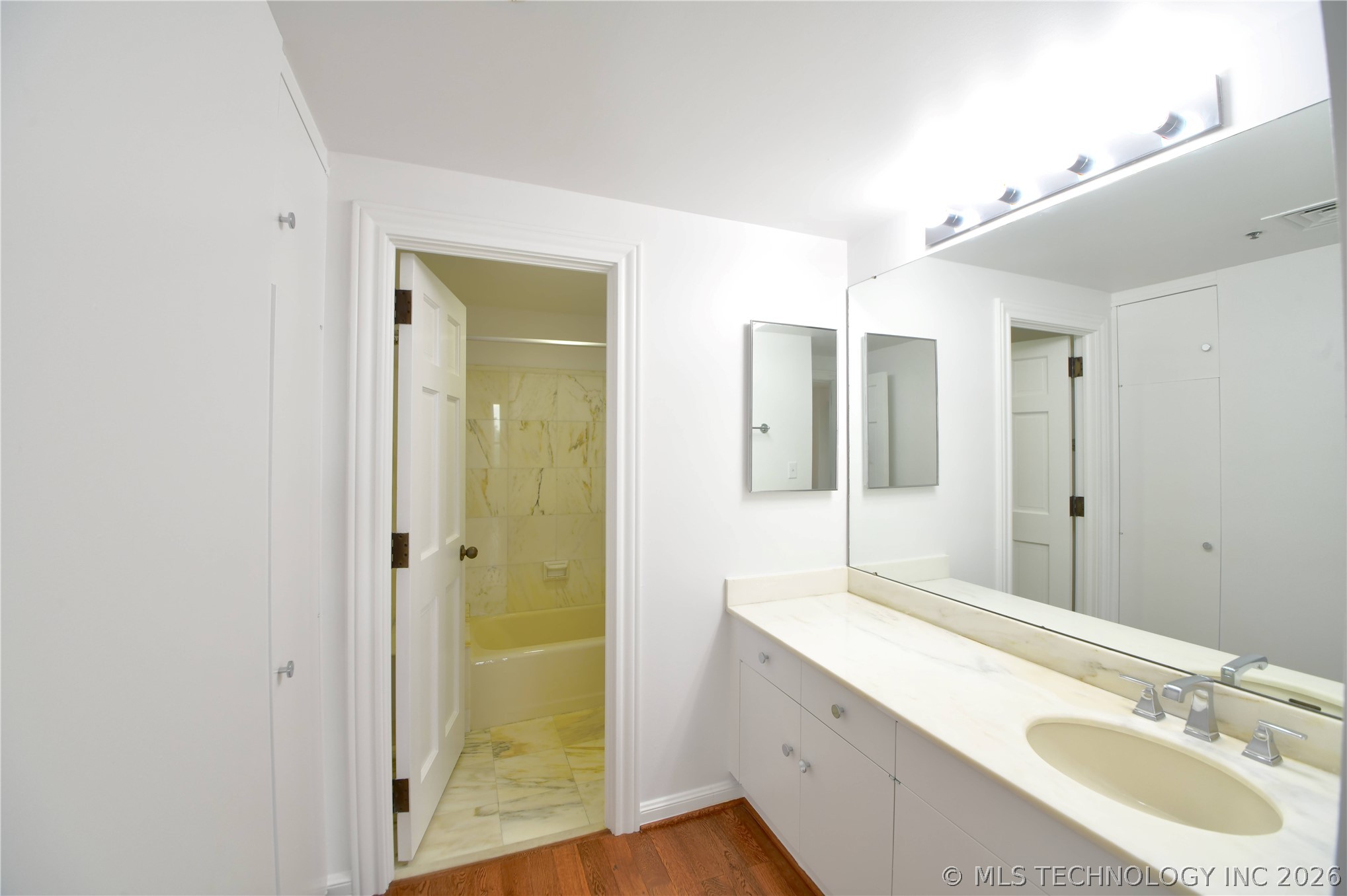 2121 S Yorktown Avenue Tulsa OK 74114