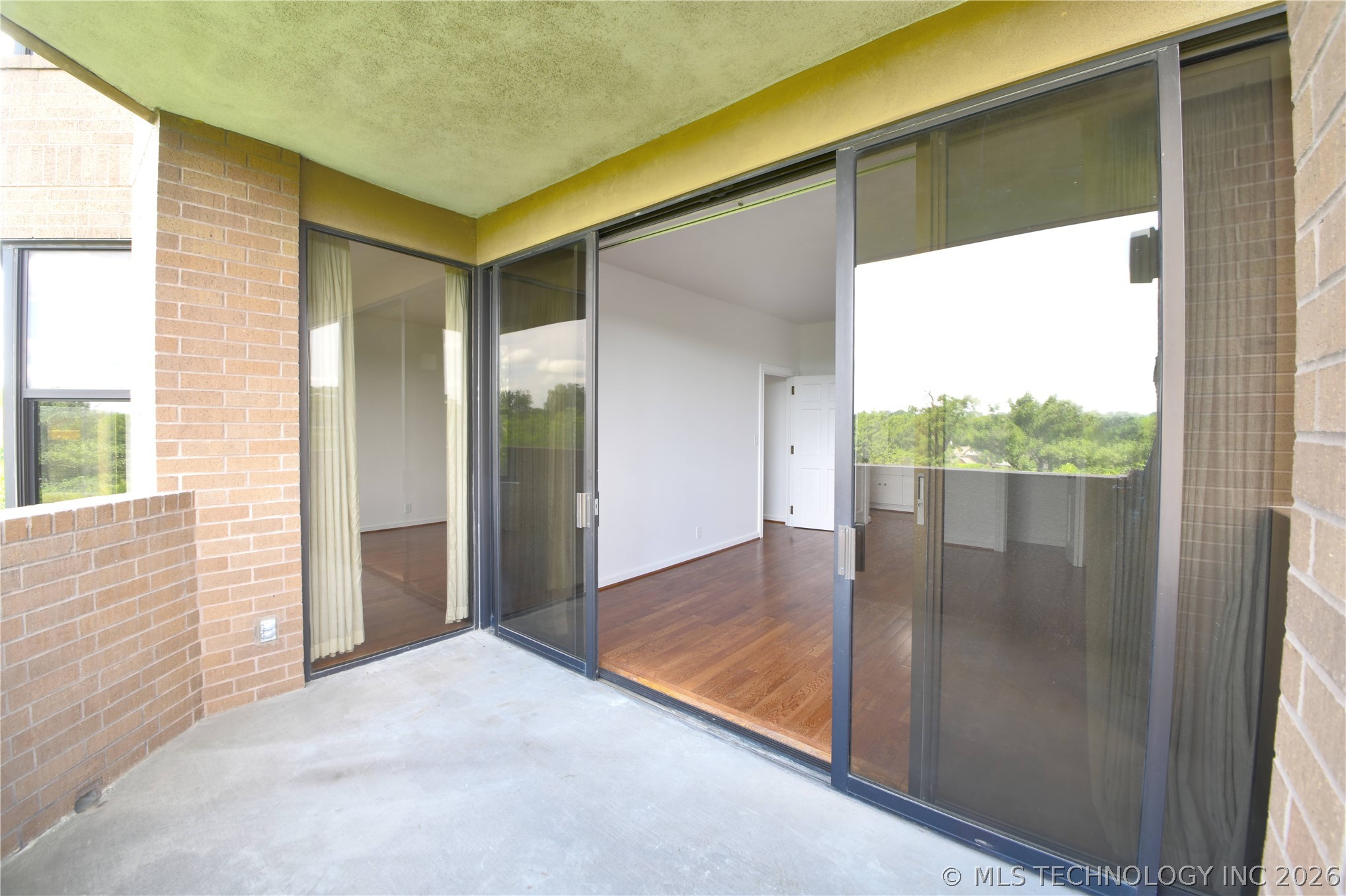 2121 S Yorktown Avenue Tulsa OK 74114