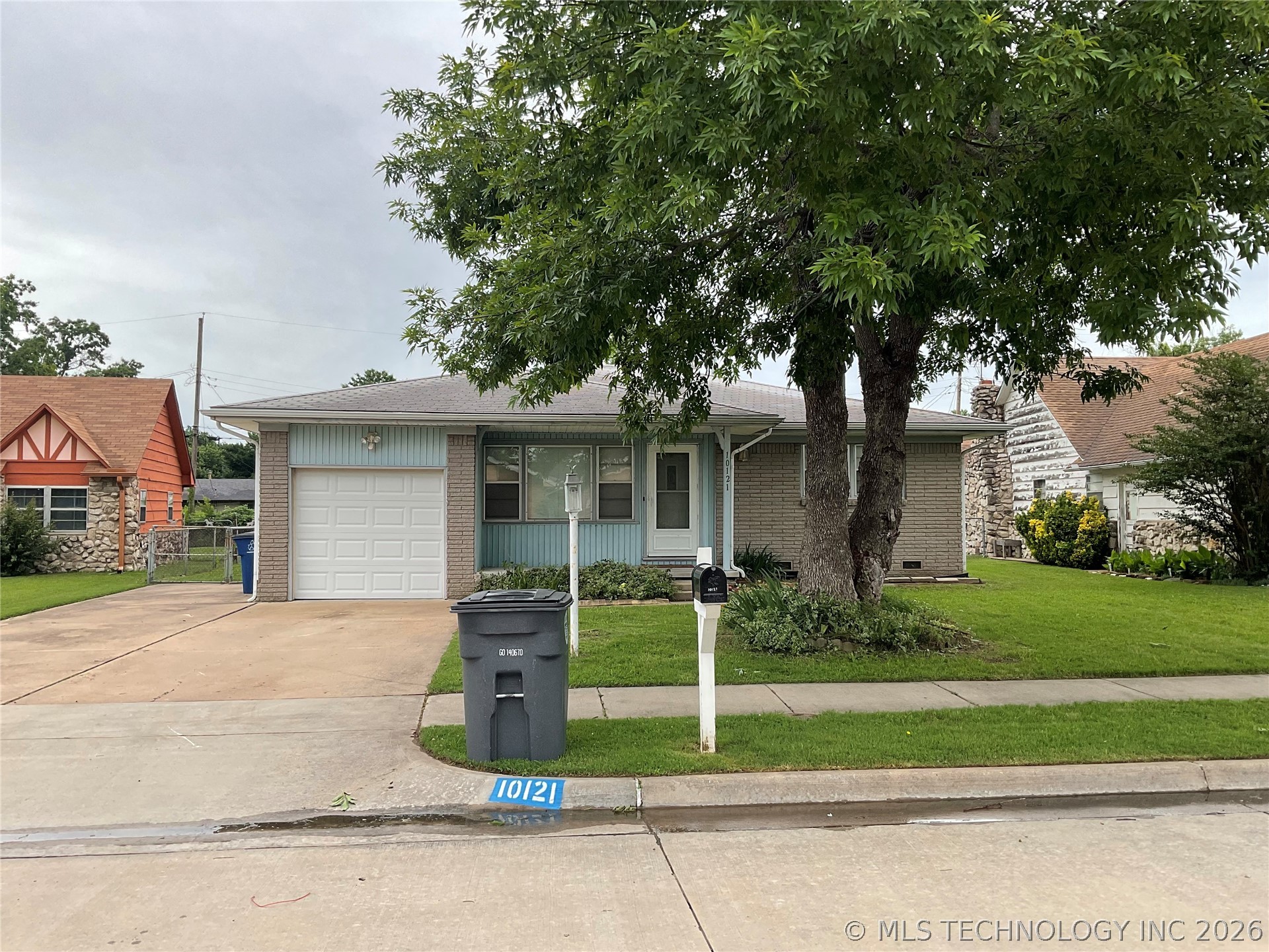 10121 E 22nd Street S Tulsa OK 74129