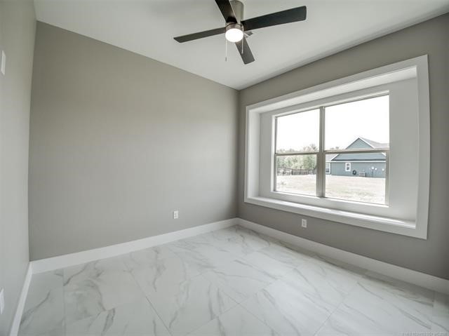 1194 Wild Indigo Calera OK 74730