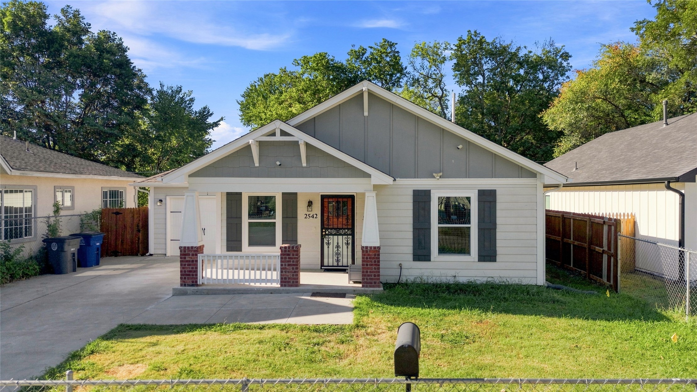 2542 E Archer Street Tulsa OK 74110