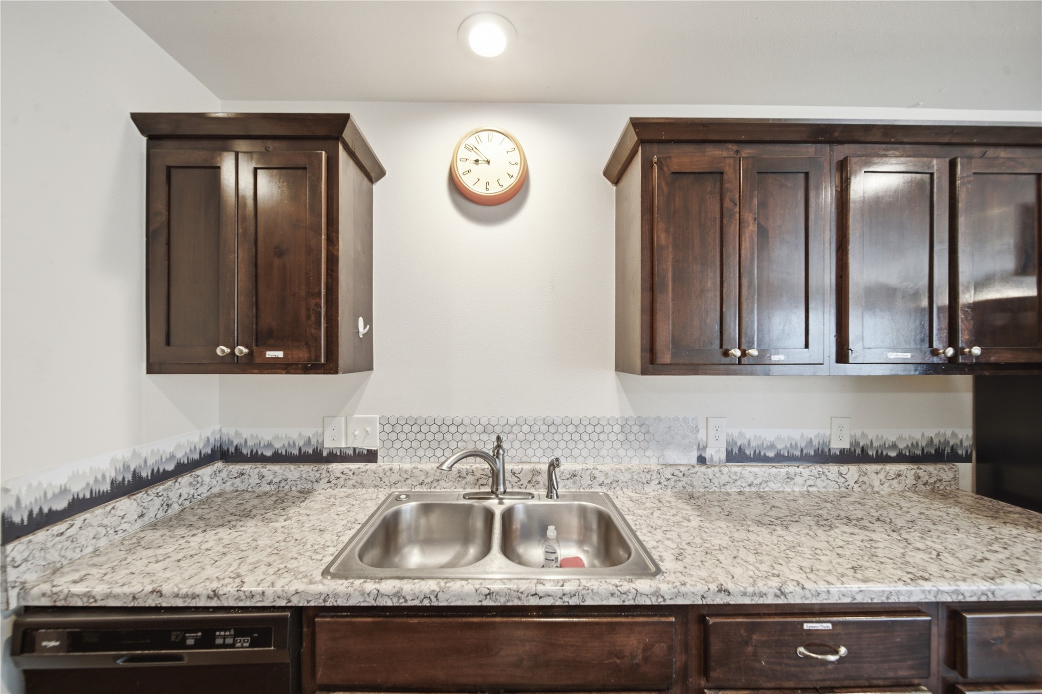 2542 E Archer Street Tulsa OK 74110