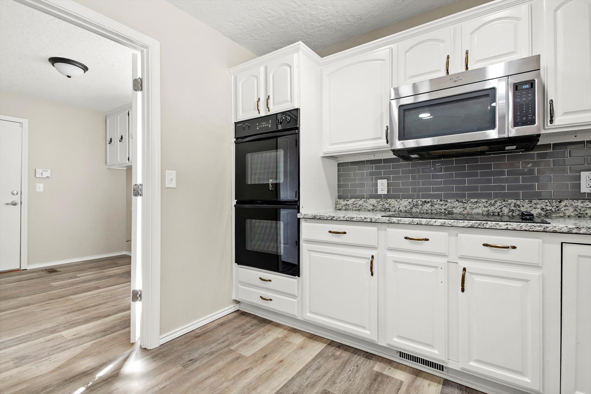 8610 Meadowood Circle Broken Arrow OK 74011