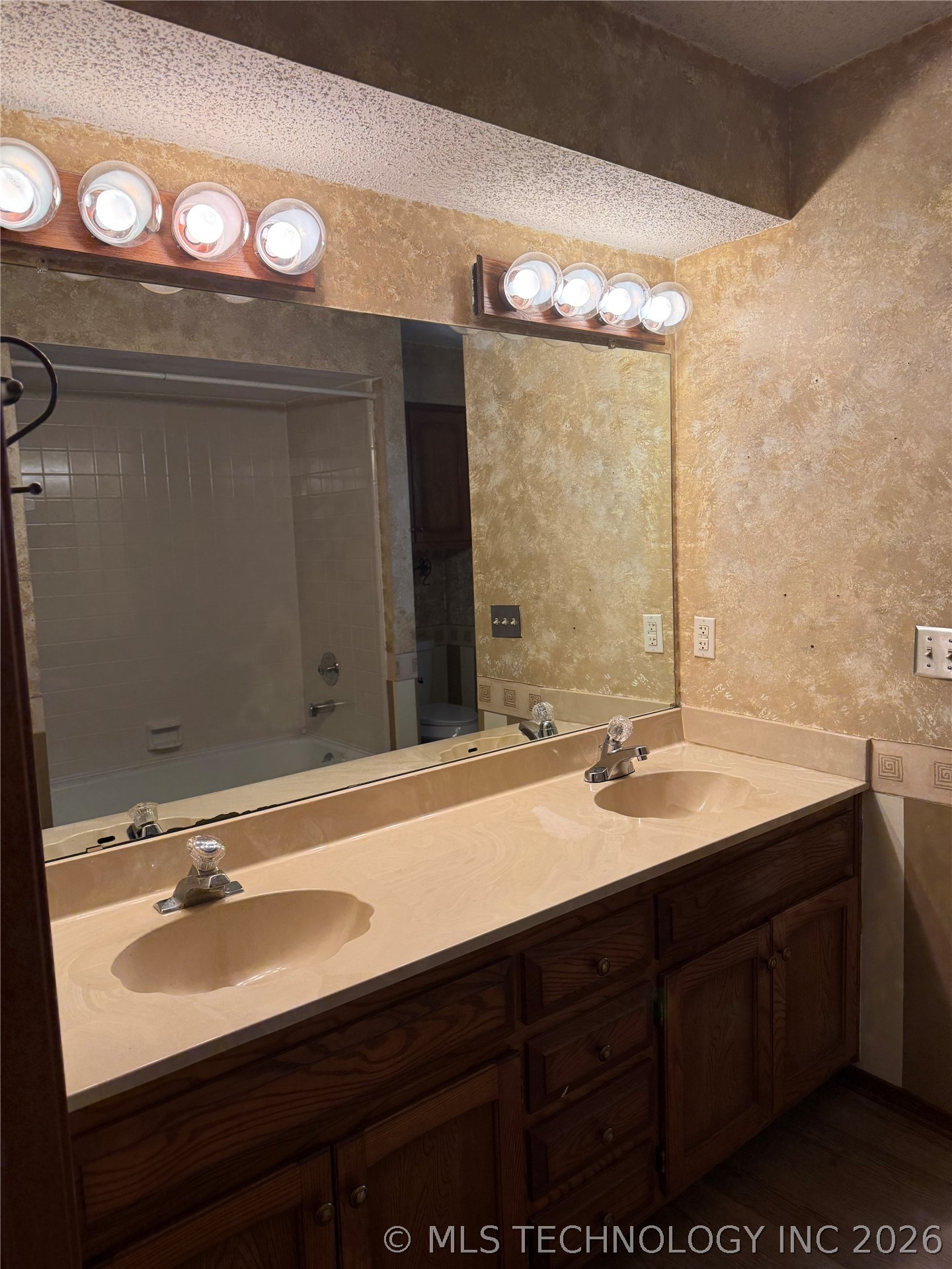 2614 S Gardenia Avenue Broken Arrow OK 74012