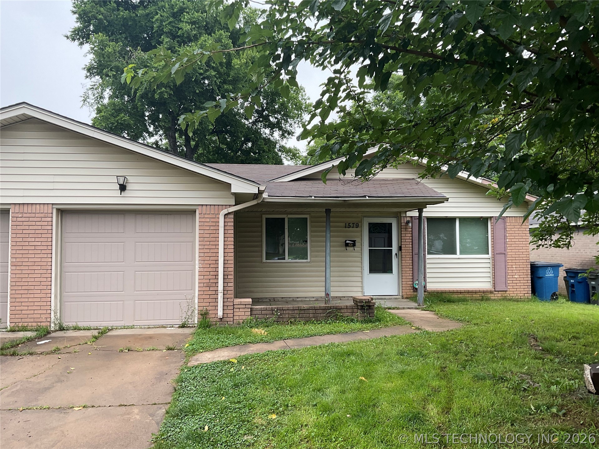 1579 S 67th Eastavenue Tulsa OK 74112