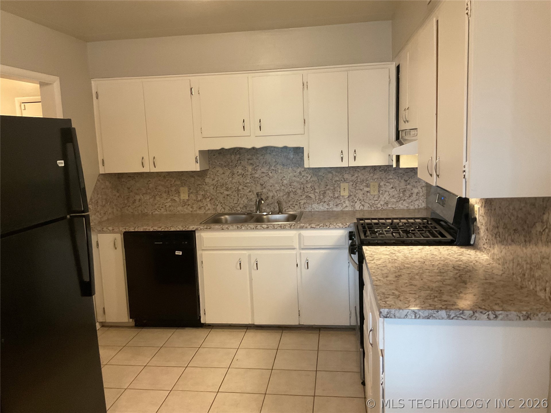 1579 S 67th Eastavenue Tulsa OK 74112