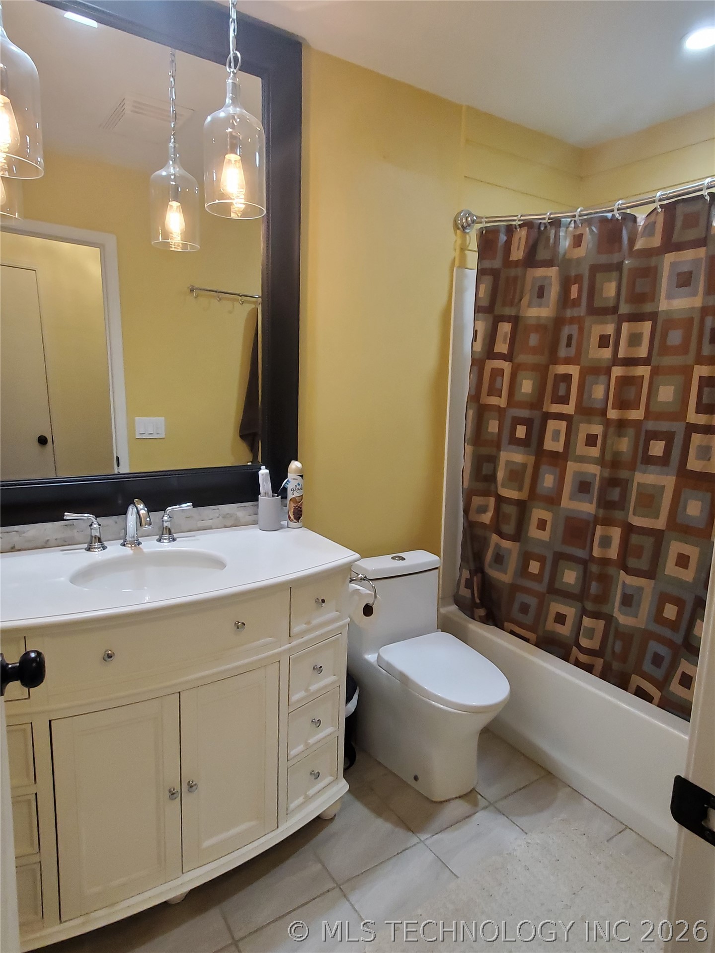 9336 S Lakewood Avenue Tulsa OK 74137