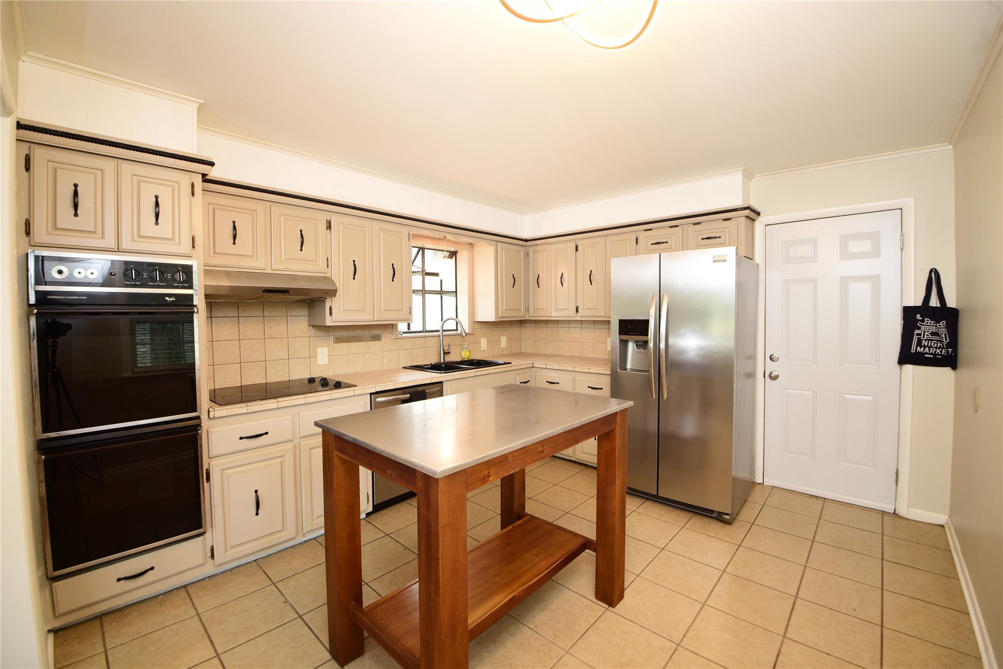 10 S 106th Eastplace Tulsa OK 74128