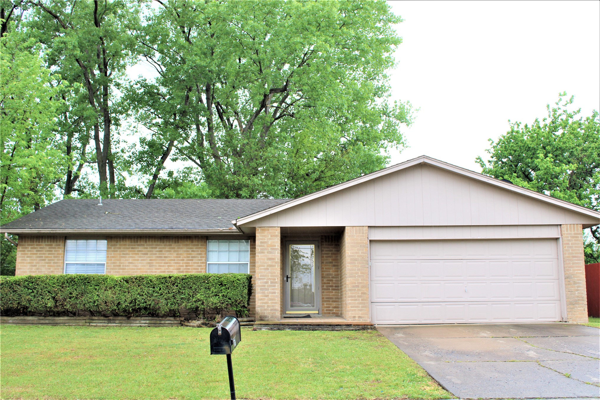 12616 E 31st Court S Tulsa OK 74146