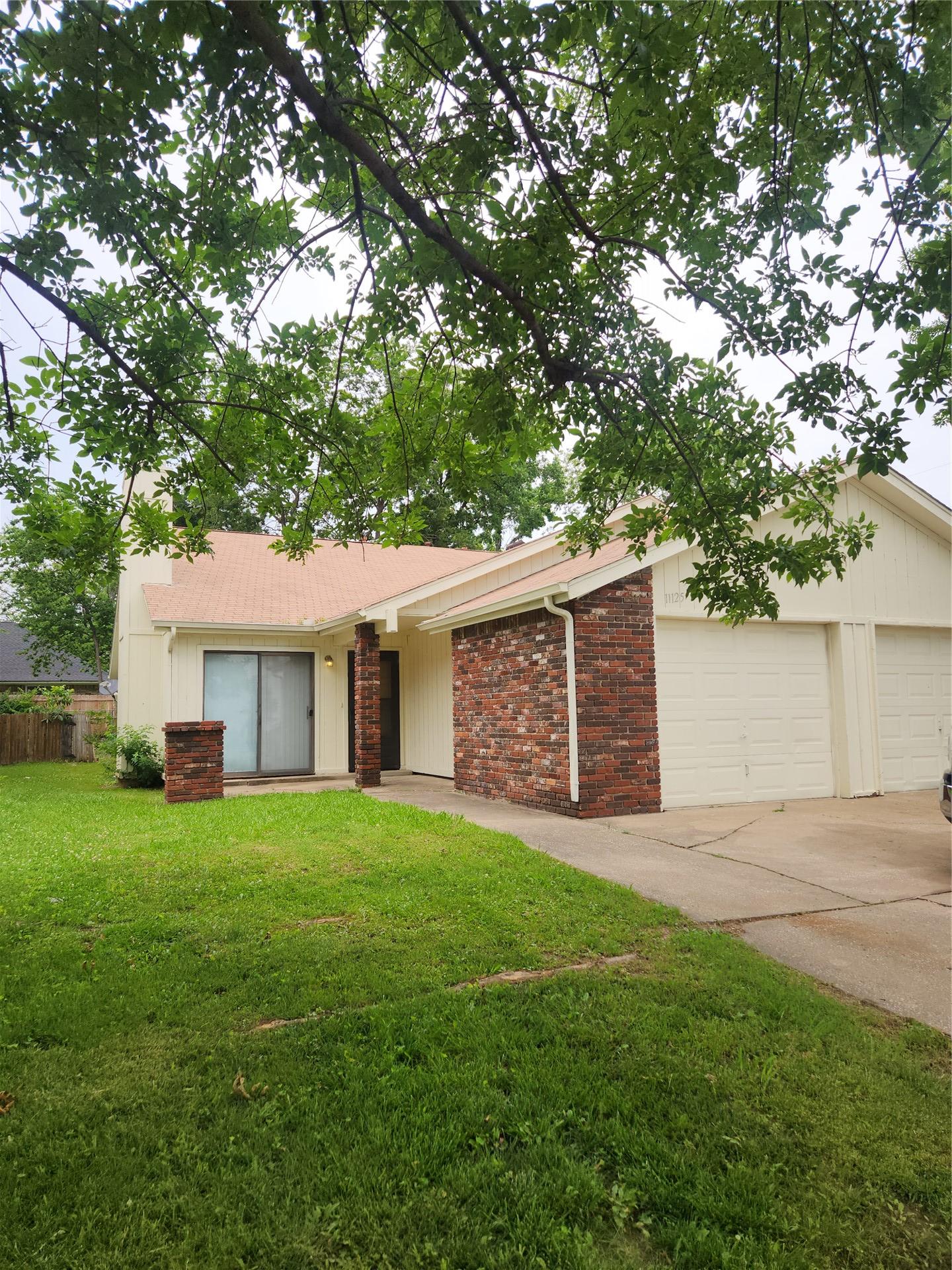 11125 E 17 Place Tulsa OK 74129