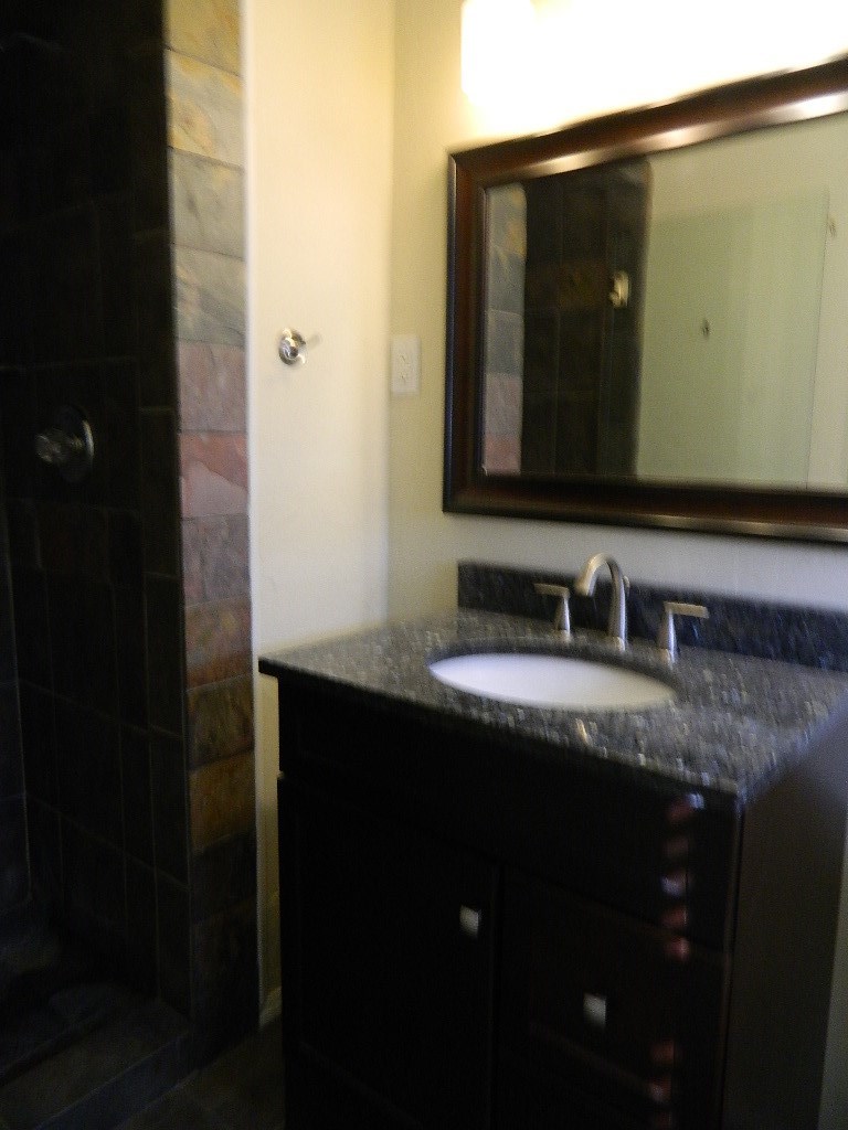 618 W Downing Street Tahlequah OK 74464