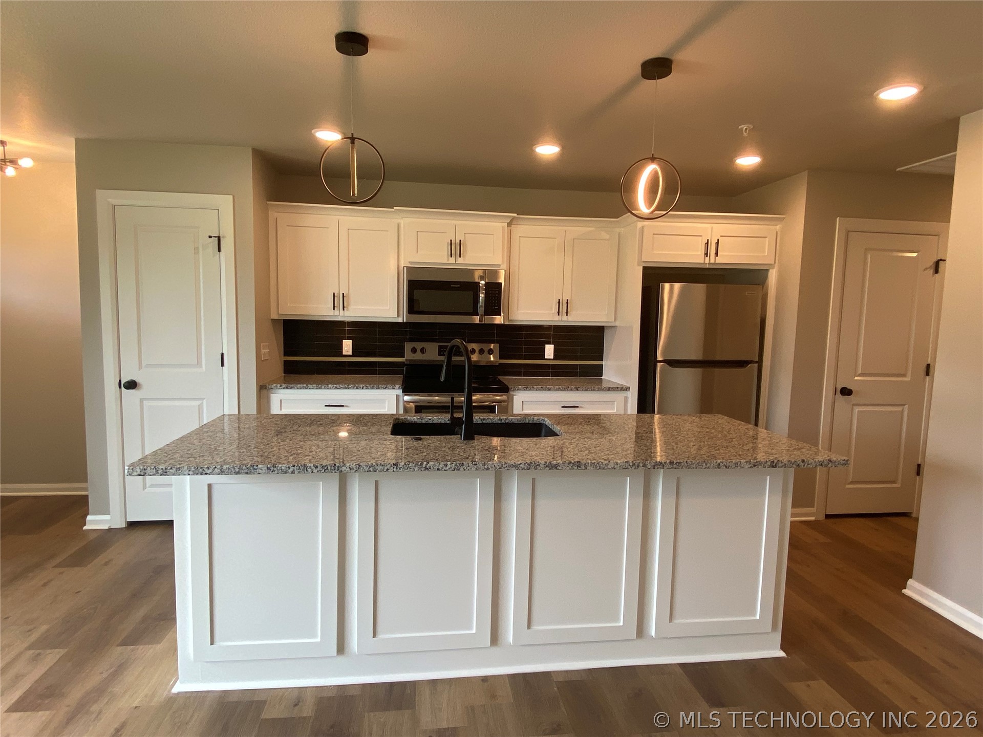 207 E 3rd Street N Owasso OK 74055