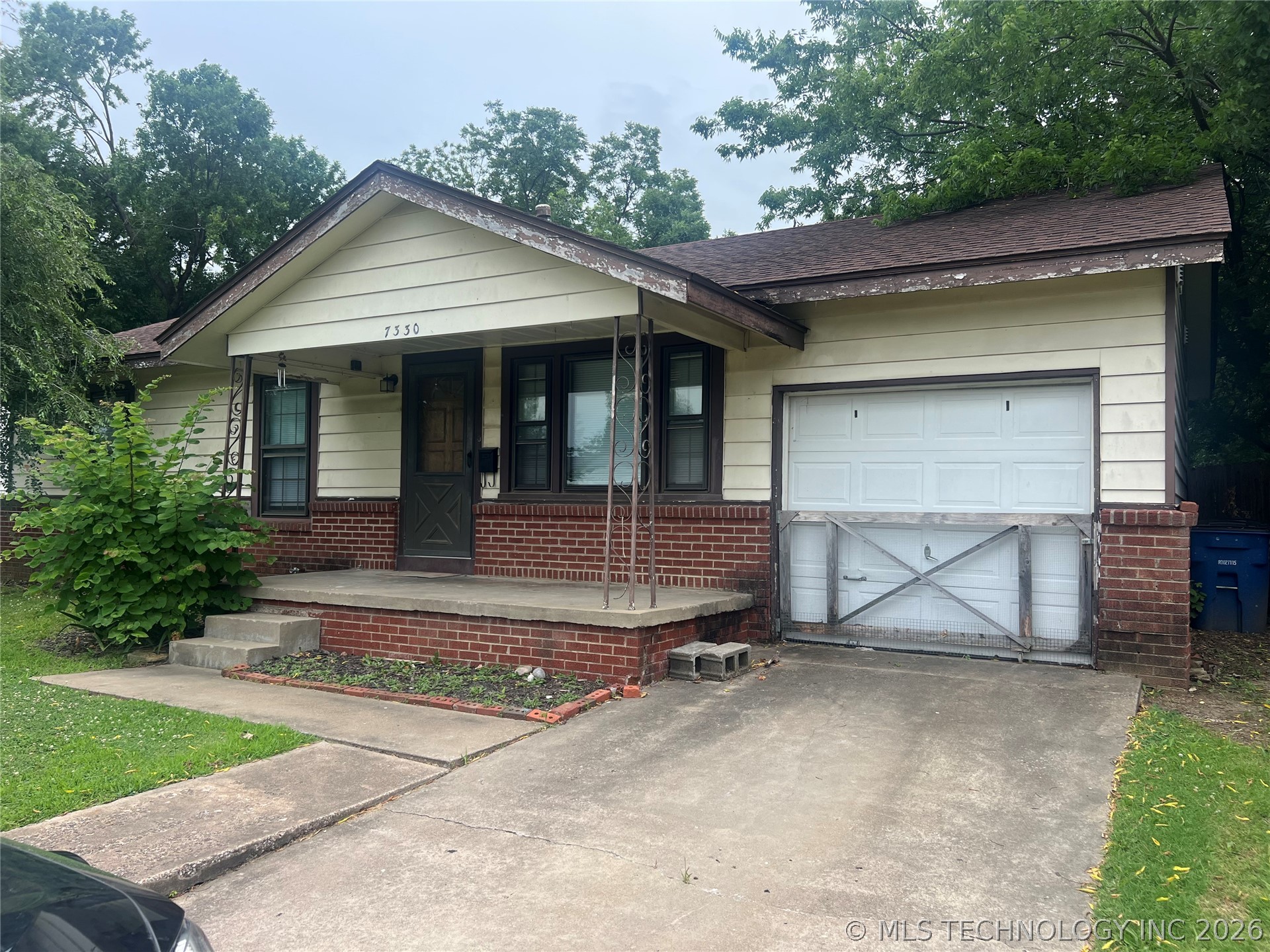 7330 E Newton Street Tulsa OK 74115