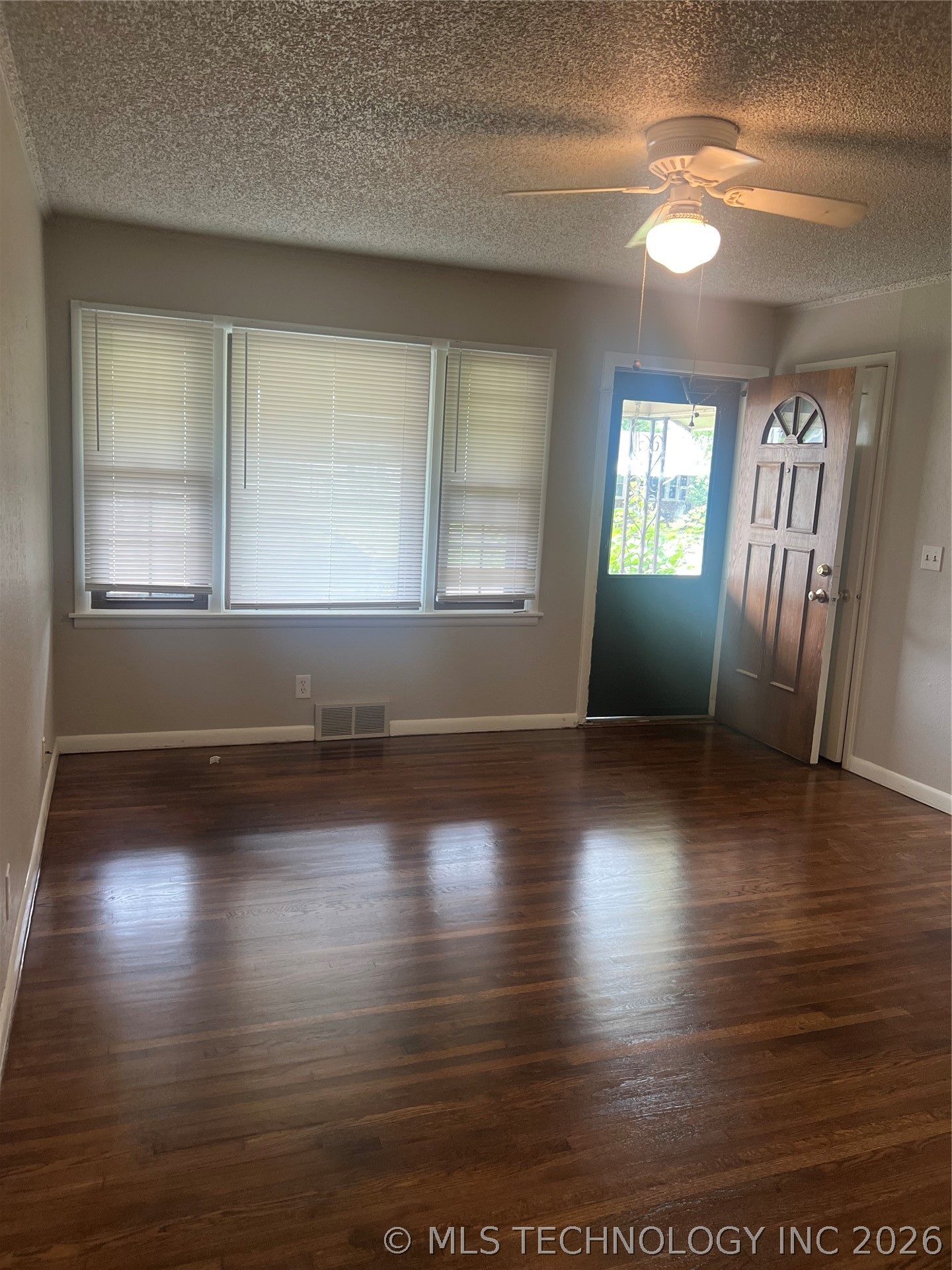 7330 E Newton Street Tulsa OK 74115