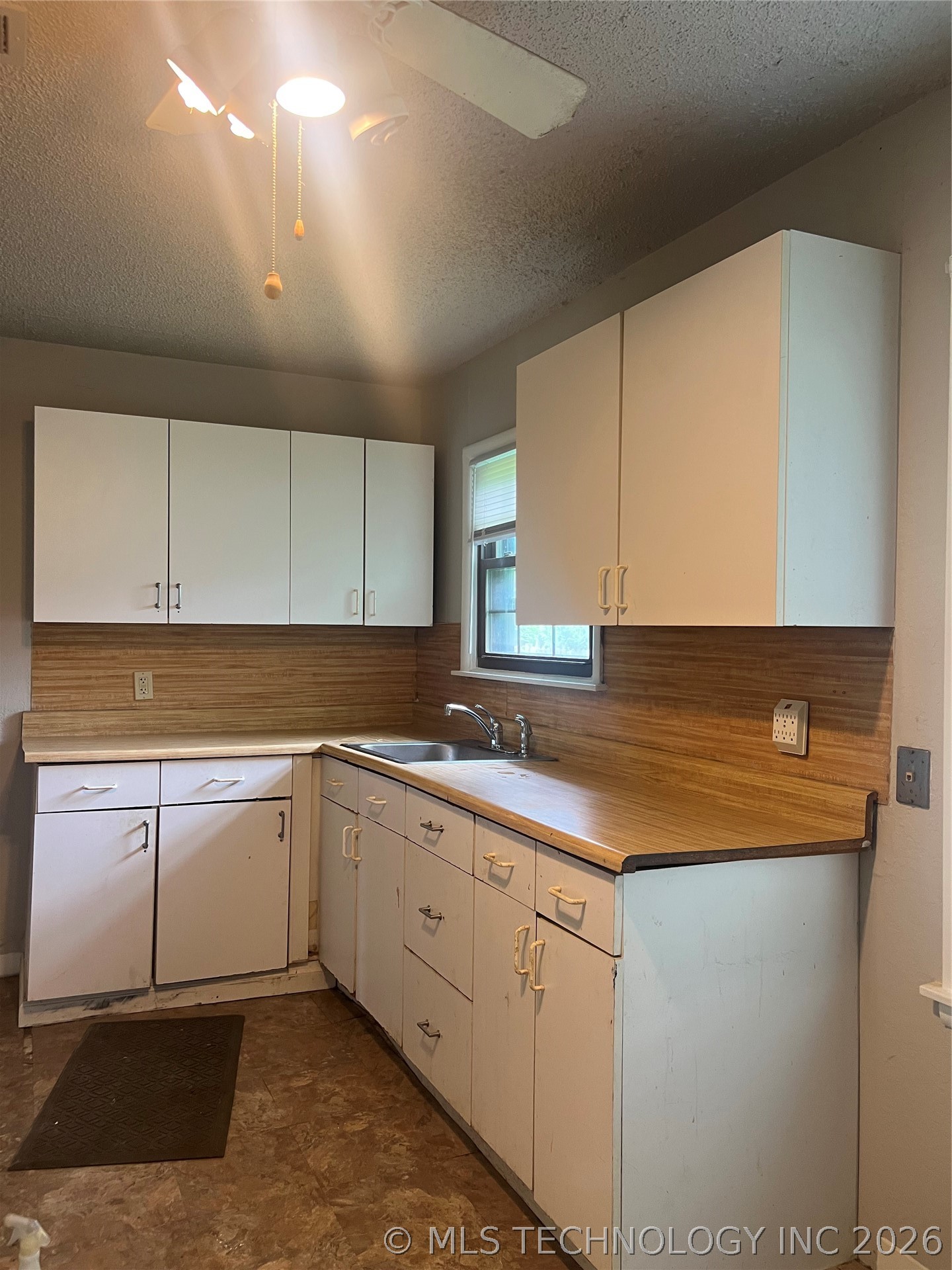 7330 E Newton Street Tulsa OK 74115