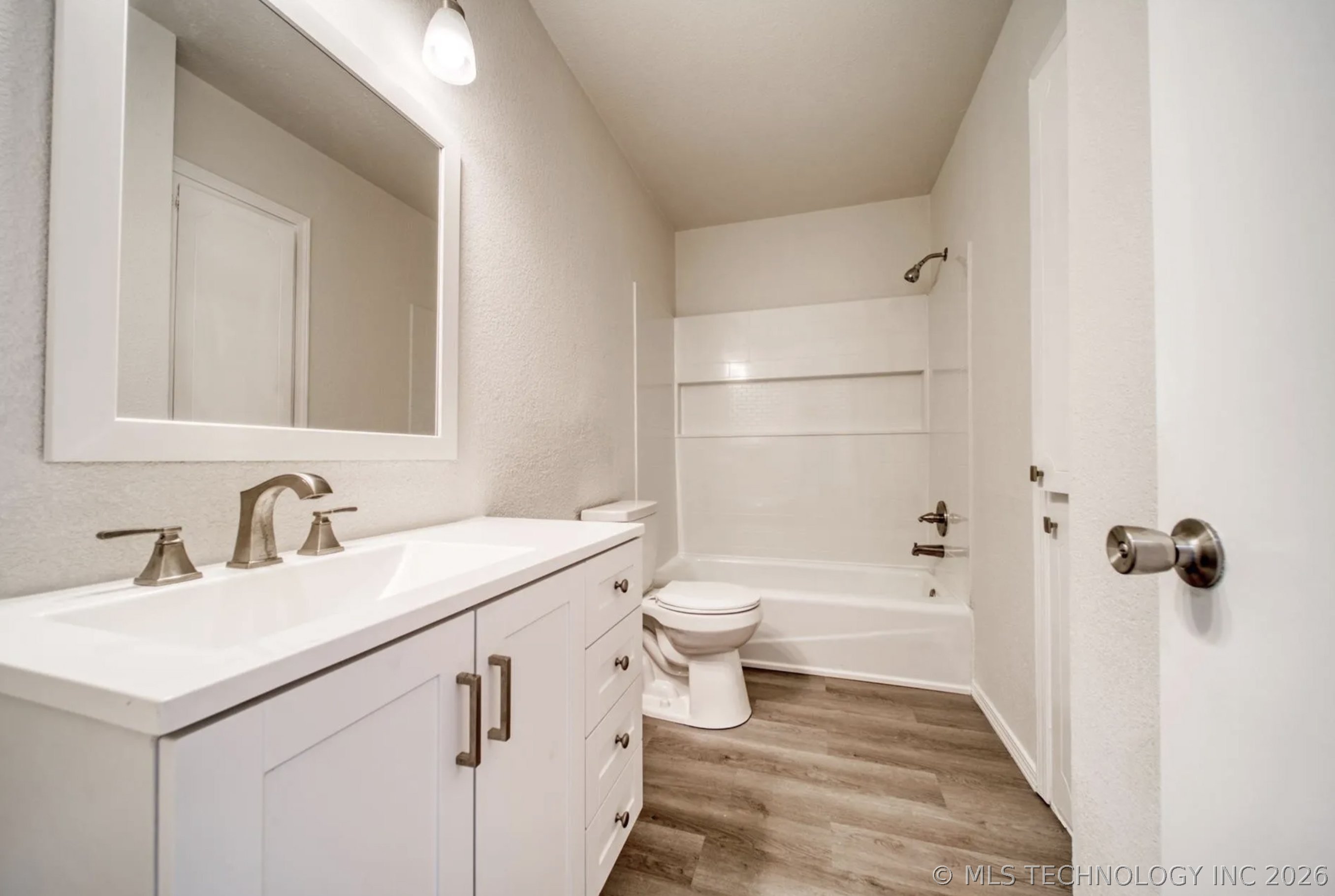 1605 S 108th Eastplace Tulsa OK 74128
