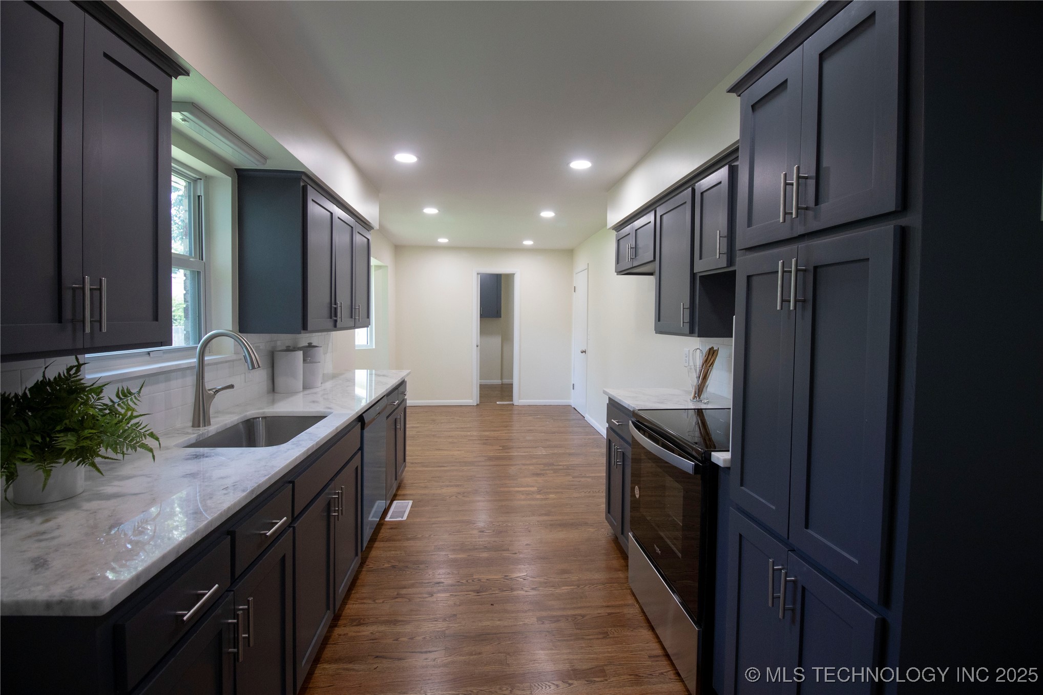 5678 S Yorktown Place Tulsa OK 74105