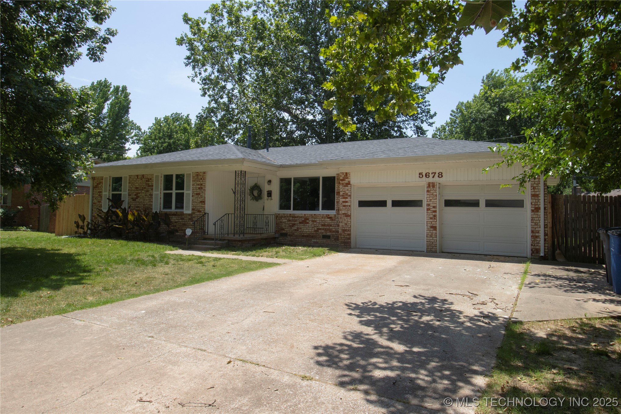 5678 S Yorktown Place Tulsa OK 74105