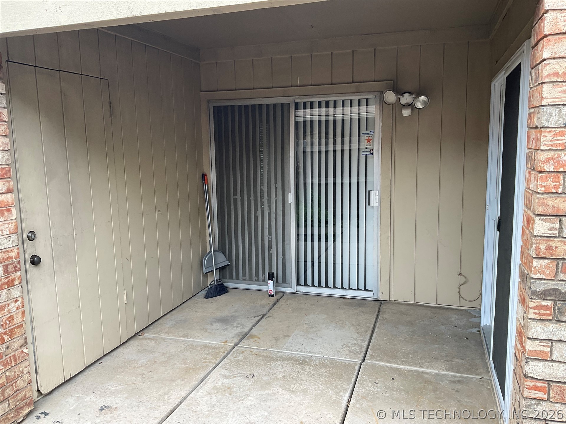 3228 S Lakewood Avenue Tulsa OK 74135