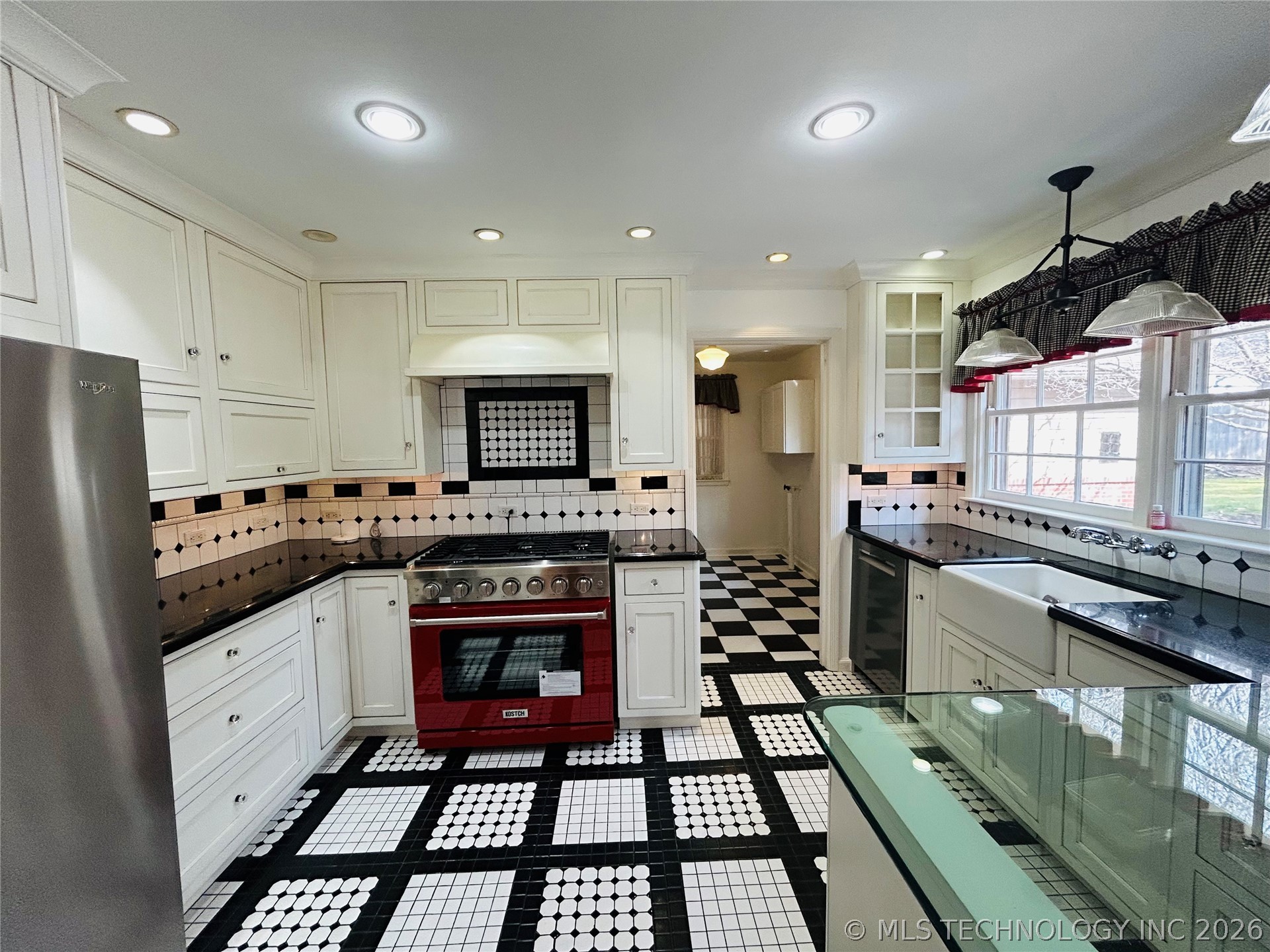4177 S Troost Place Tulsa OK 74105