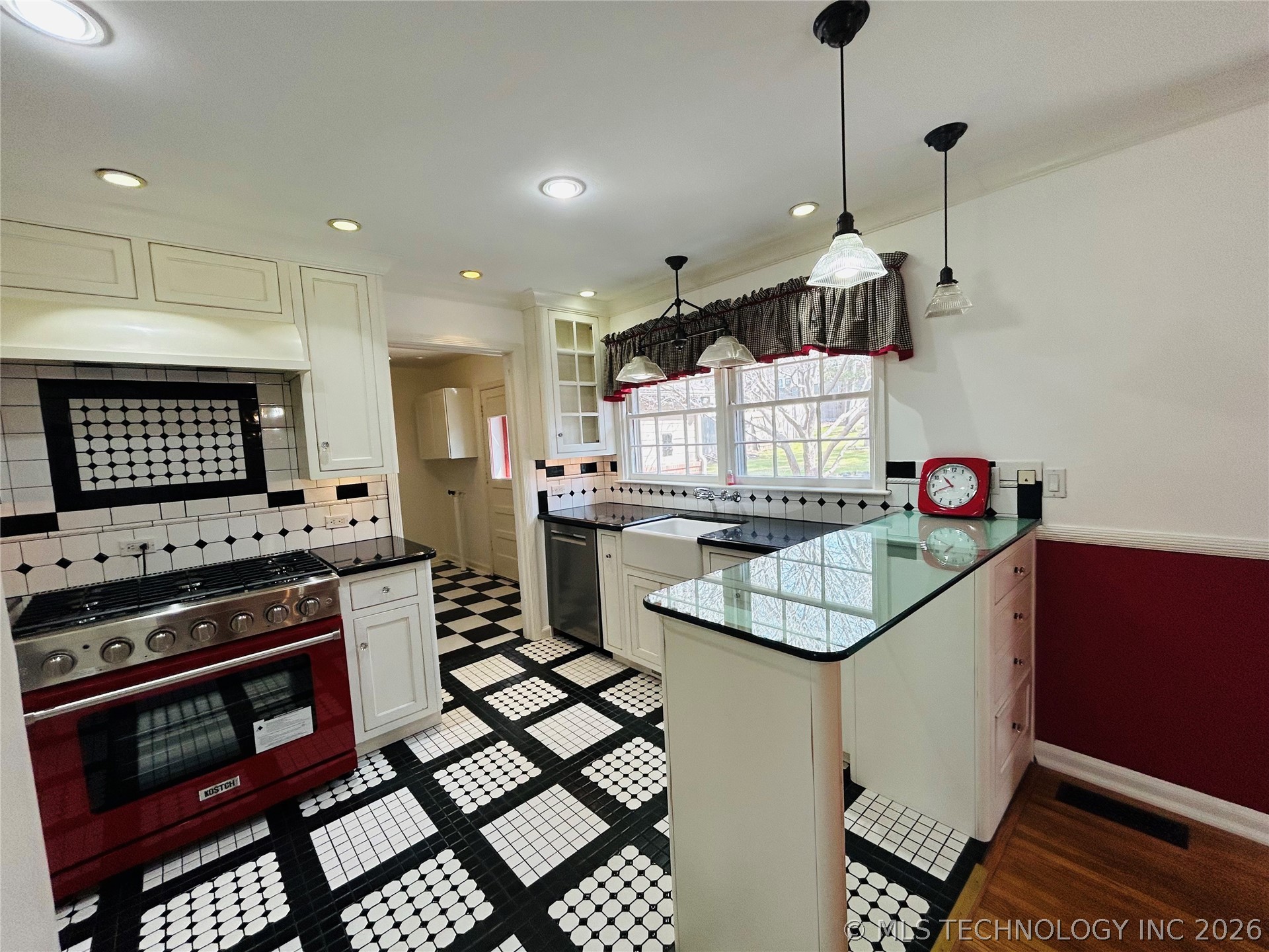 4177 S Troost Place Tulsa OK 74105