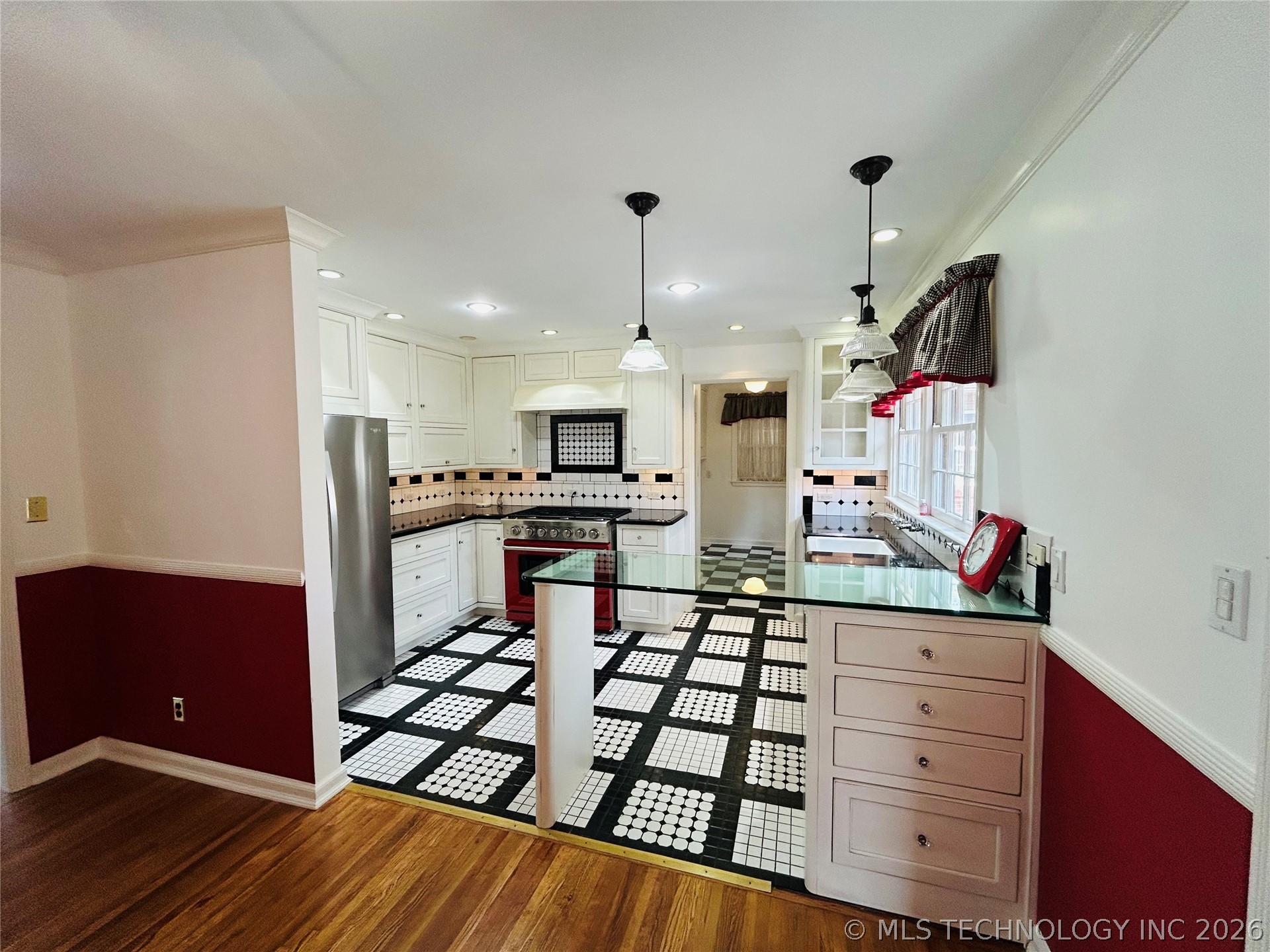 4177 S Troost Place Tulsa OK 74105