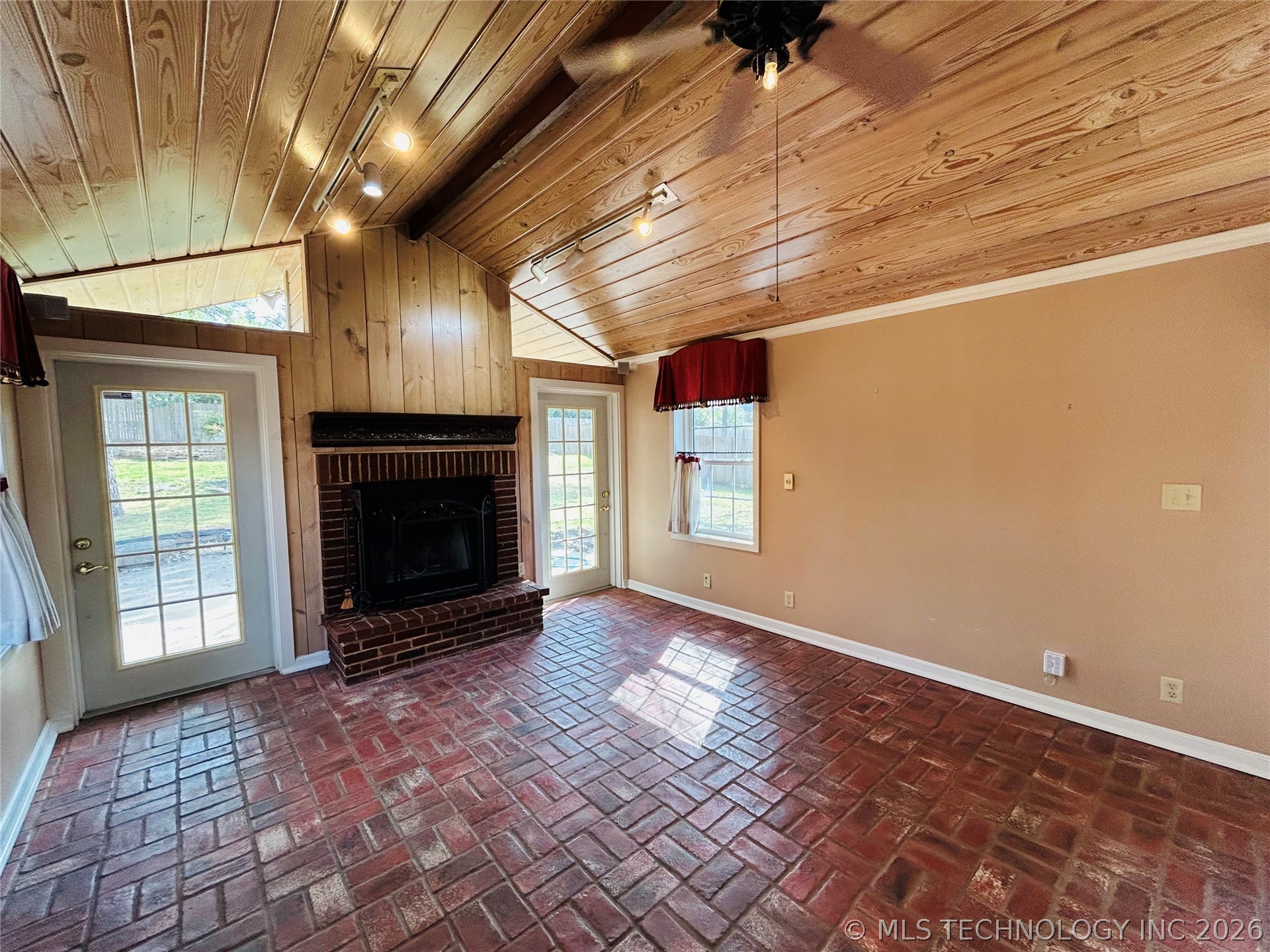4177 S Troost Place Tulsa OK 74105