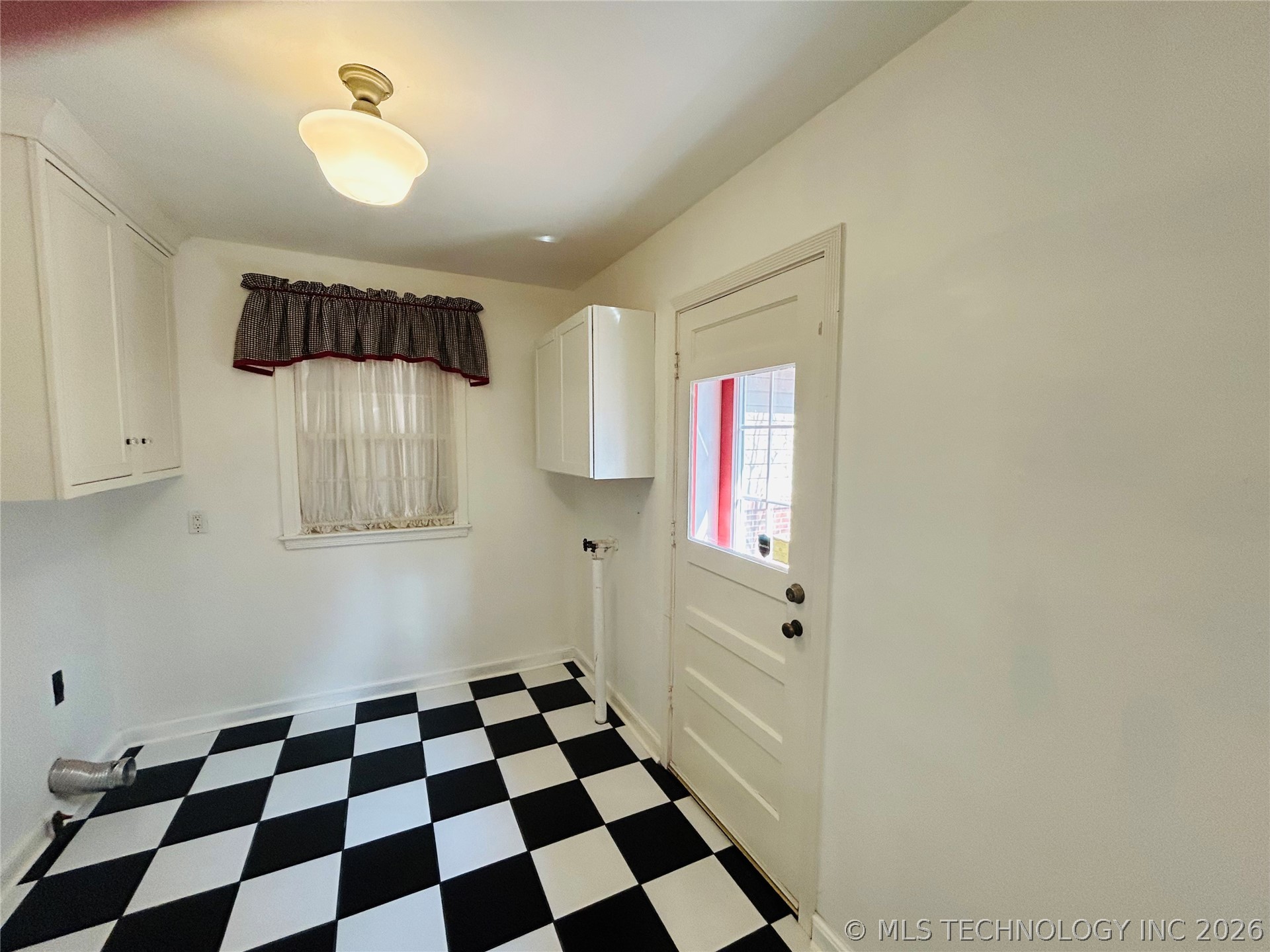 4177 S Troost Place Tulsa OK 74105