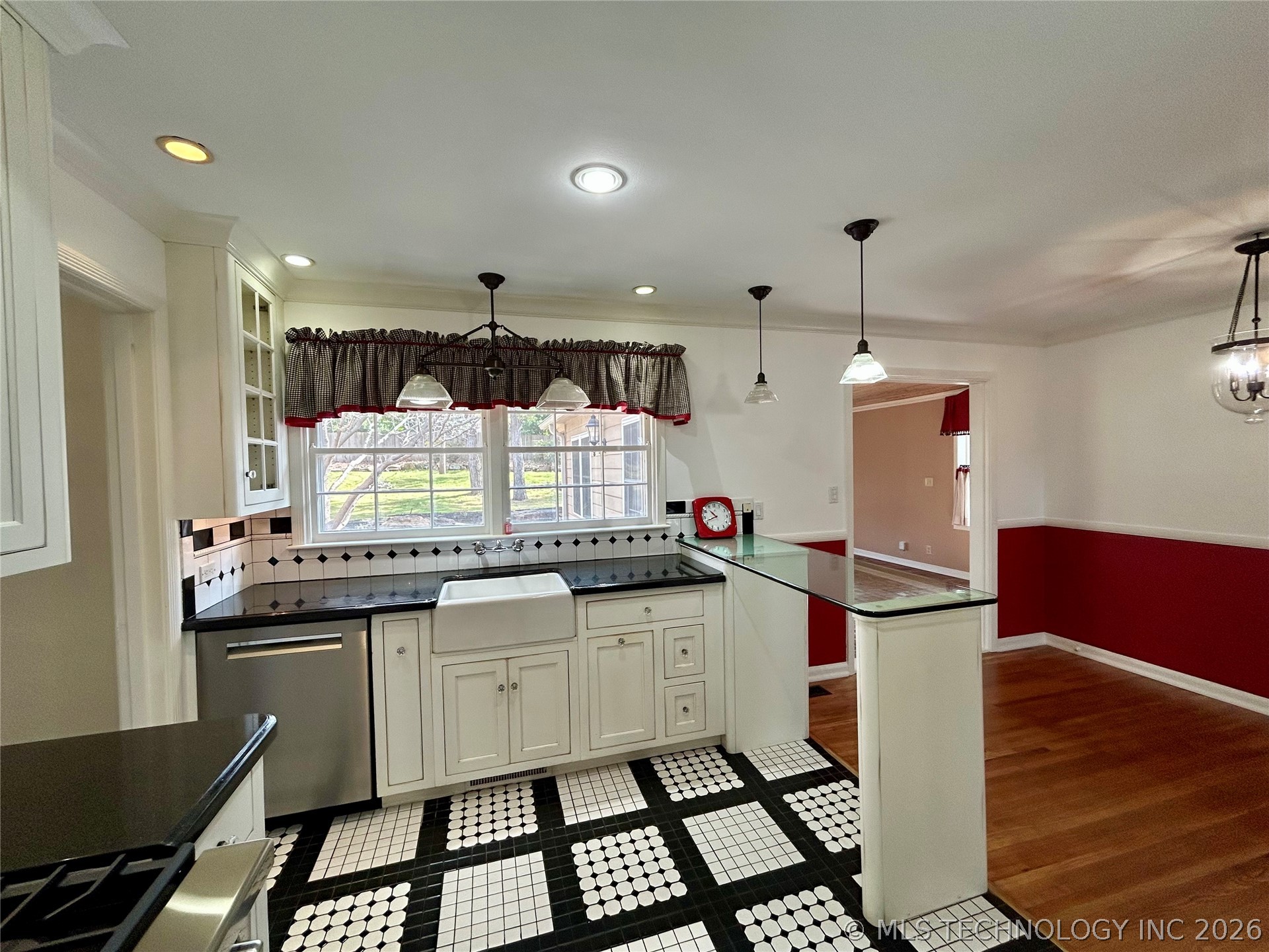4177 S Troost Place Tulsa OK 74105