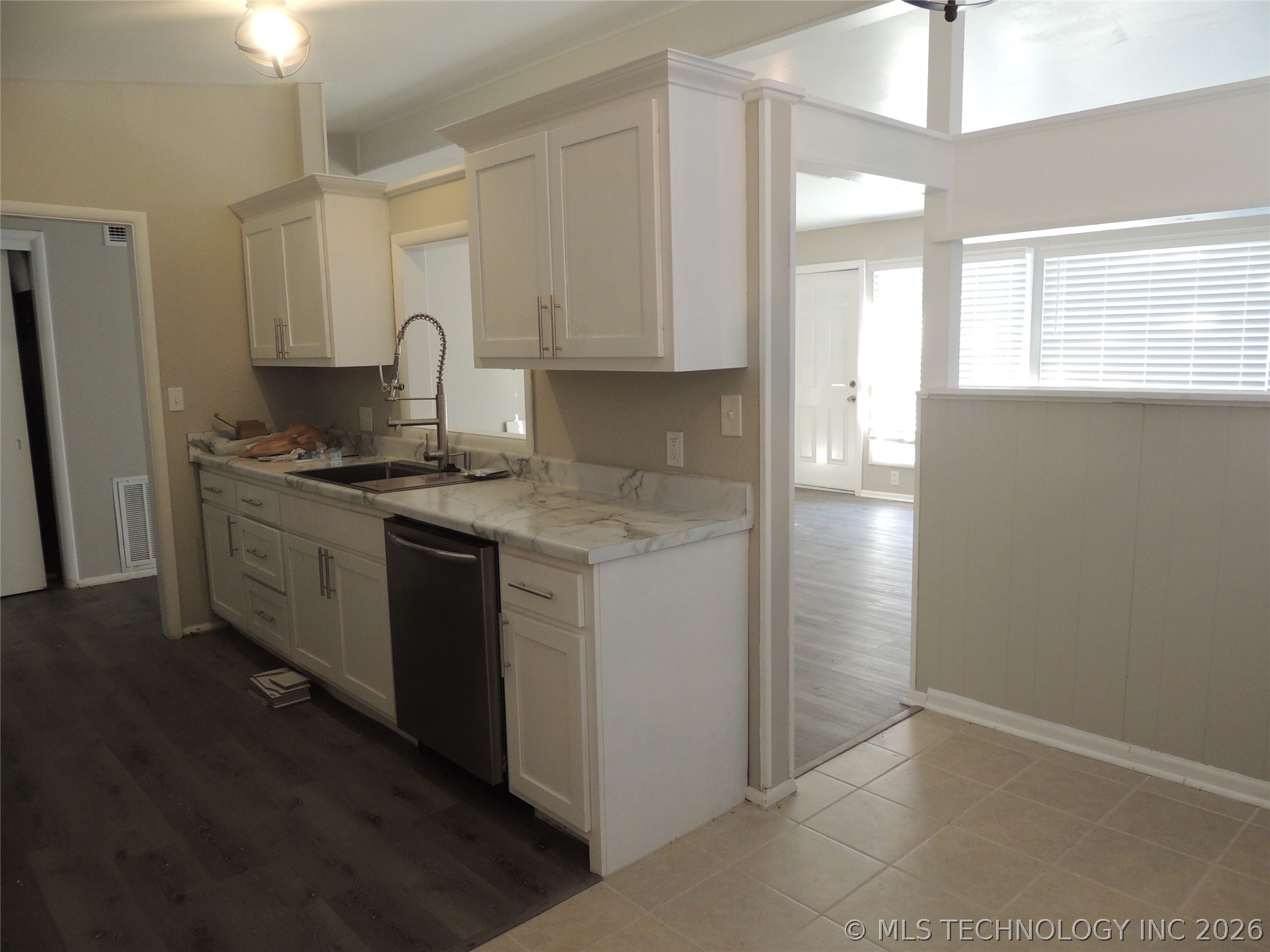 6552 E 27th Place Tulsa OK 74129