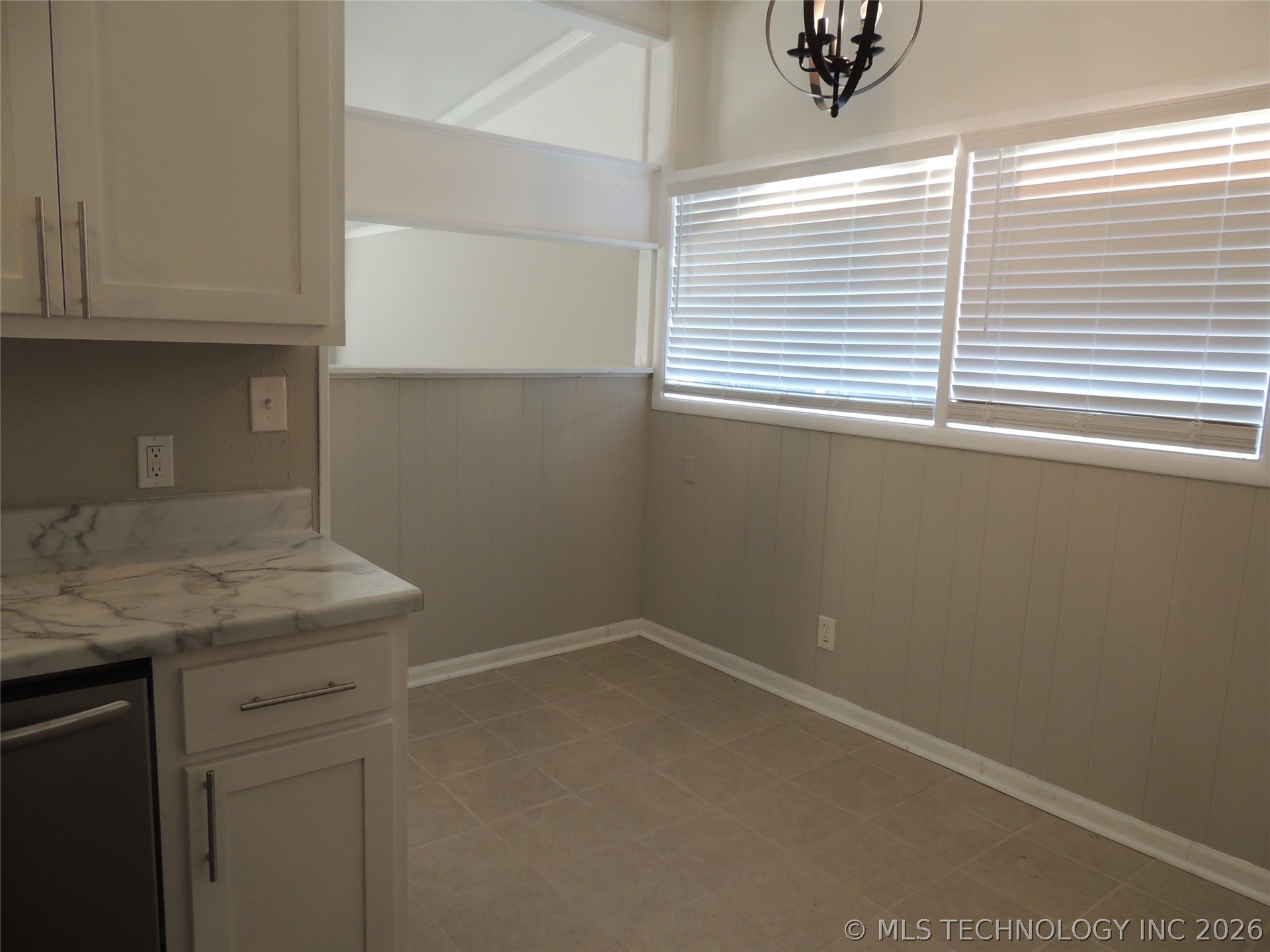 6552 E 27th Place Tulsa OK 74129