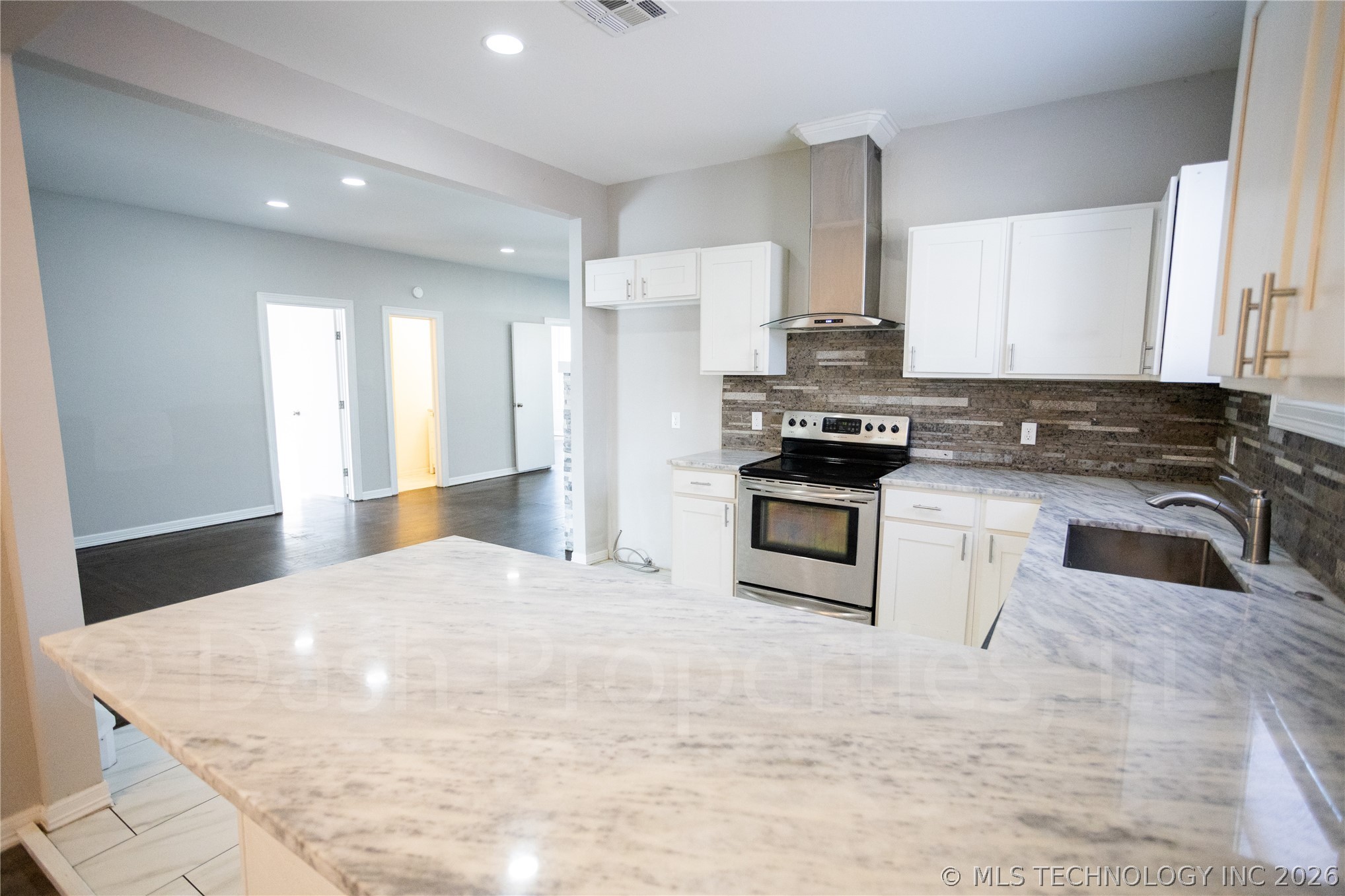 2604 E 7th Street S Tulsa OK 74104