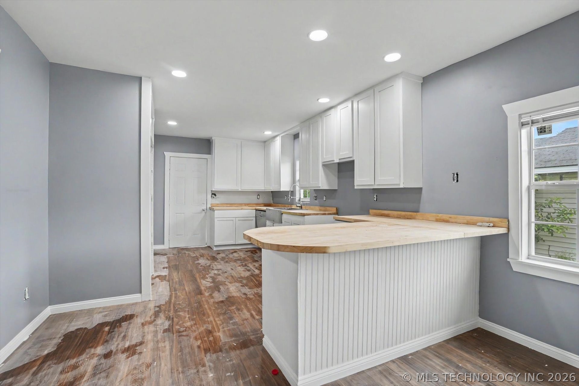 5006 S 32nd Westavenue Tulsa OK 74107