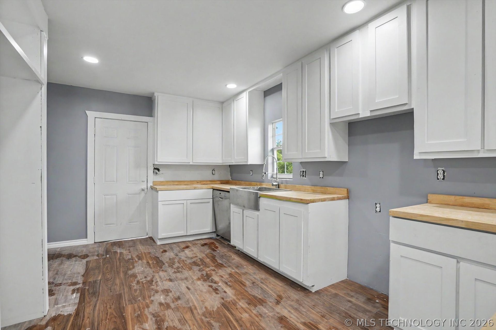 5006 S 32nd Westavenue Tulsa OK 74107