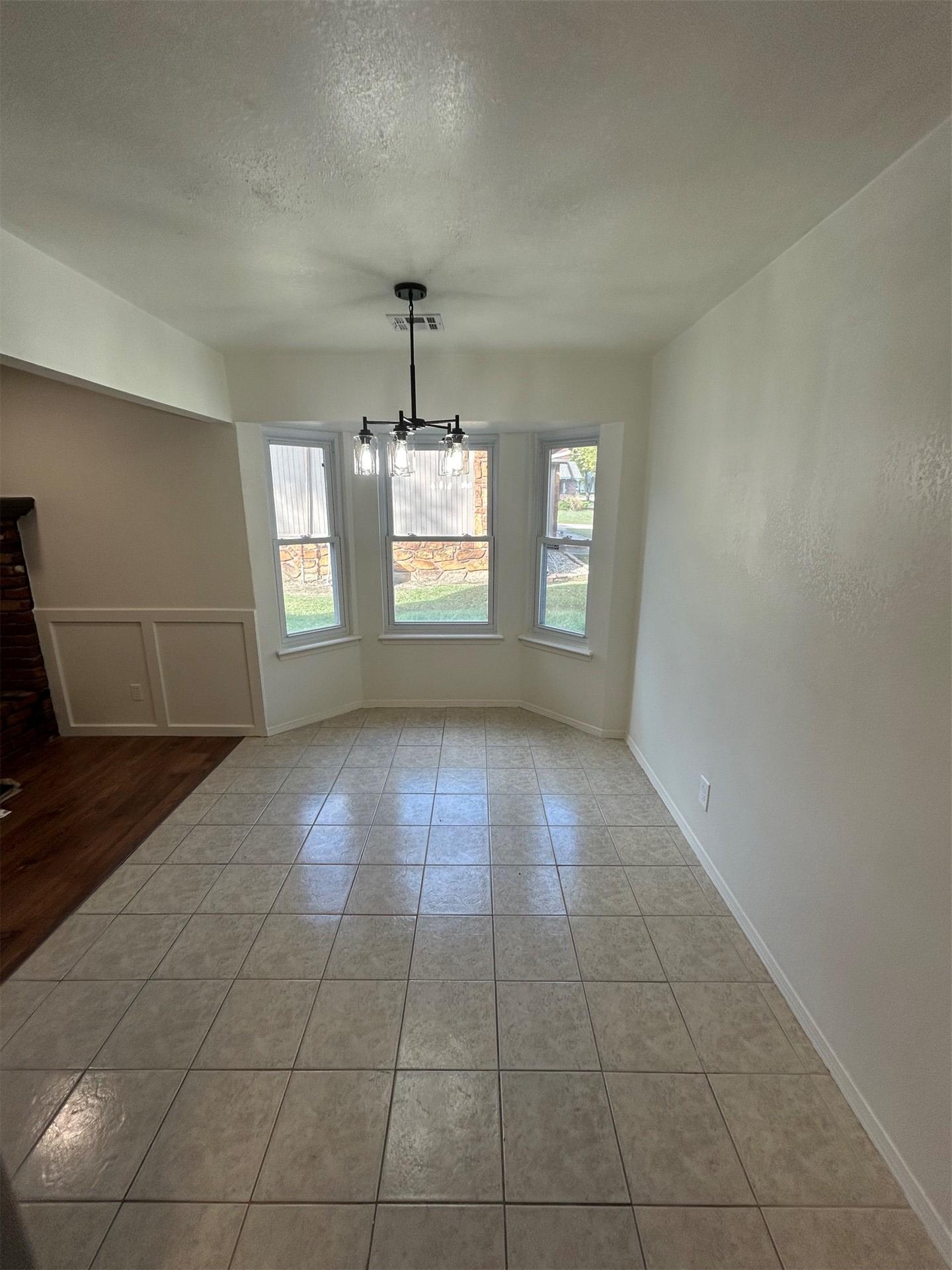 1453 E Paradise Parkway Claremore OK 74017