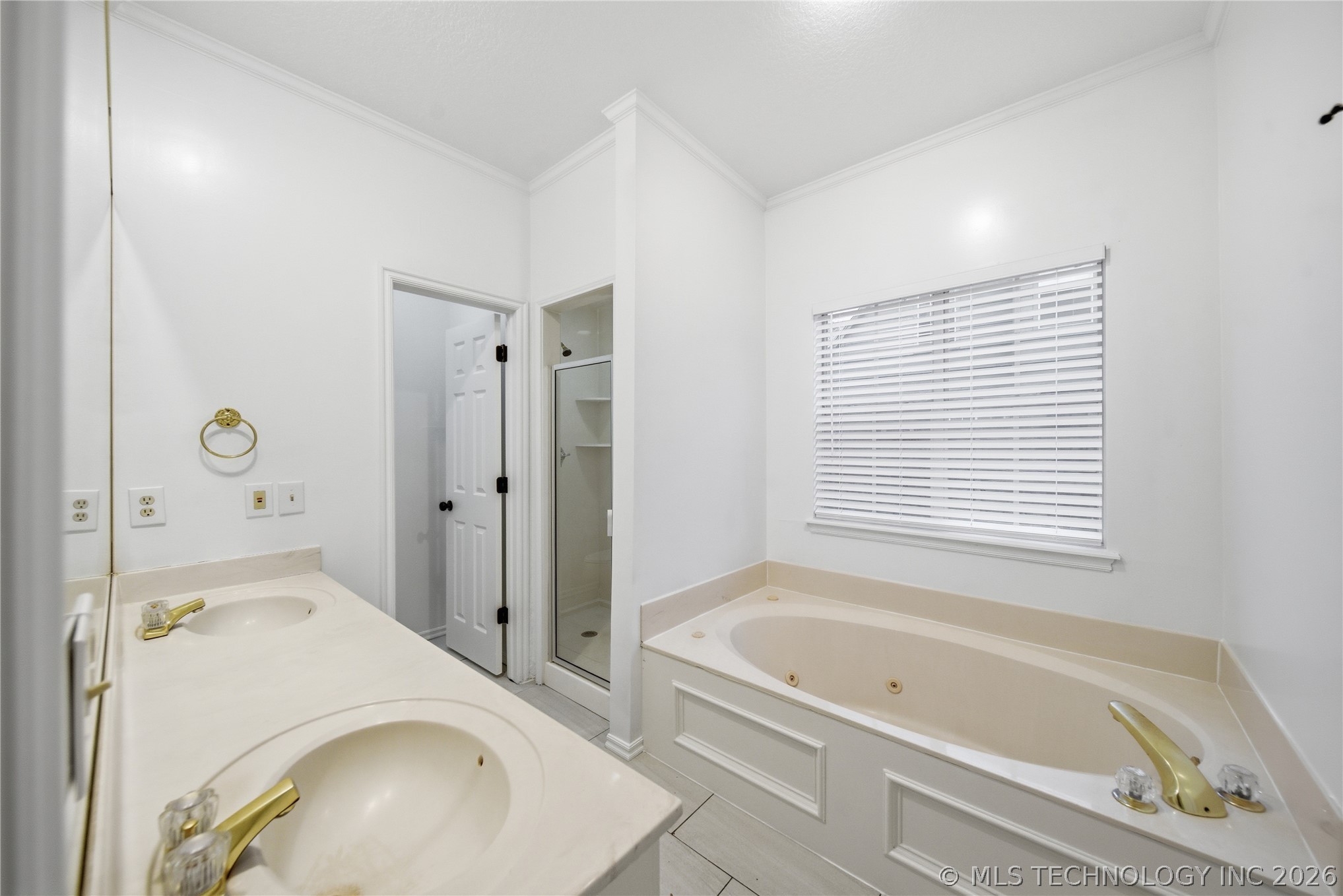 3026 E 89th Place Tulsa OK 74137