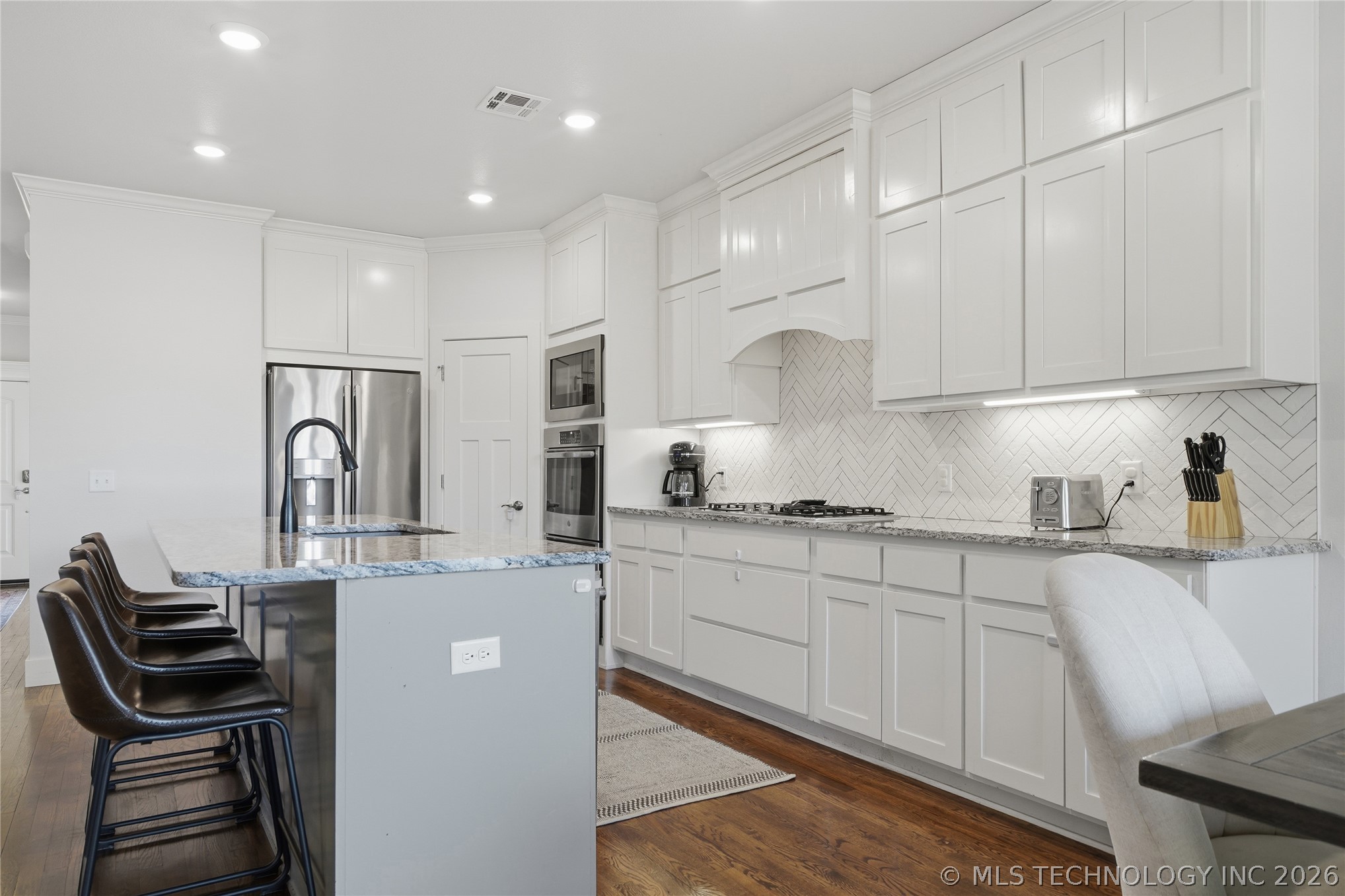 1229 W 86th Place S Tulsa OK 74132