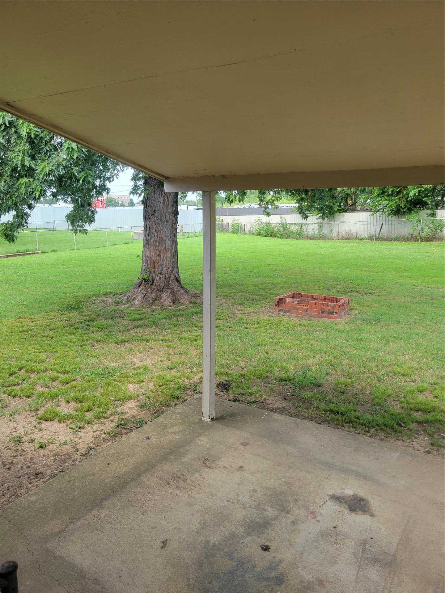 652 E Main Street Collinsville OK 74021
