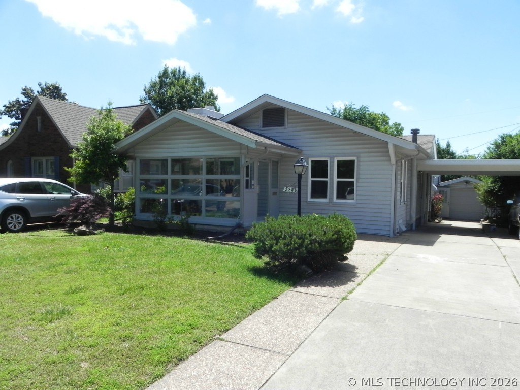 2206 E 19th Street Tulsa OK 74104