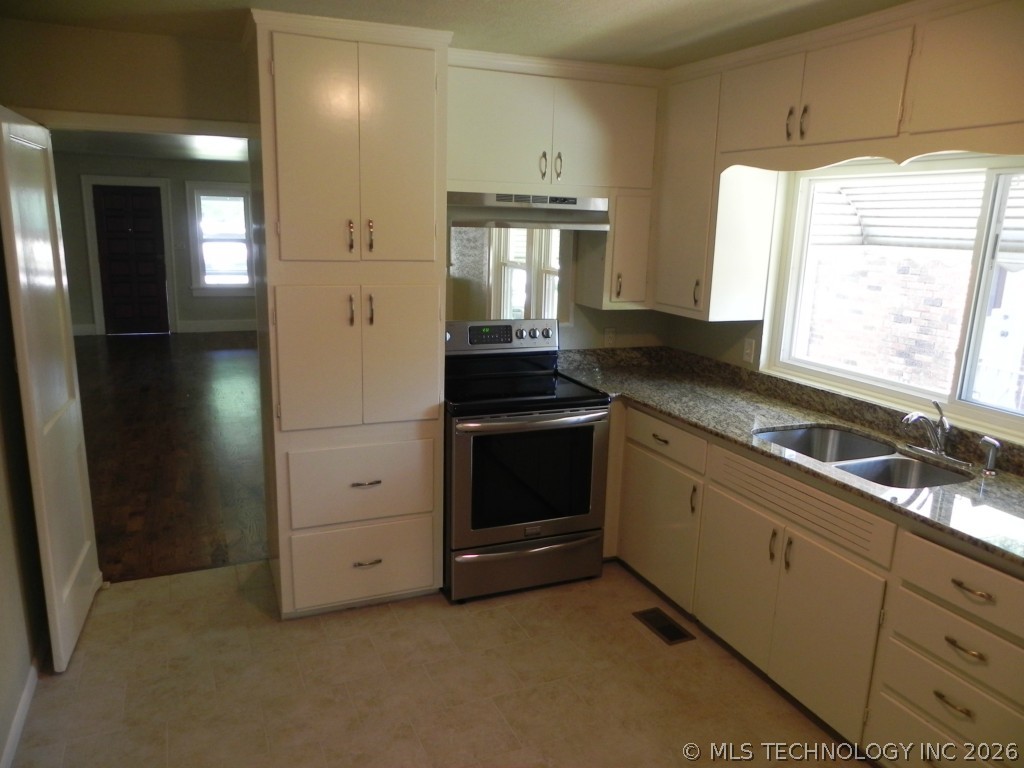 2206 E 19th Street Tulsa OK 74104