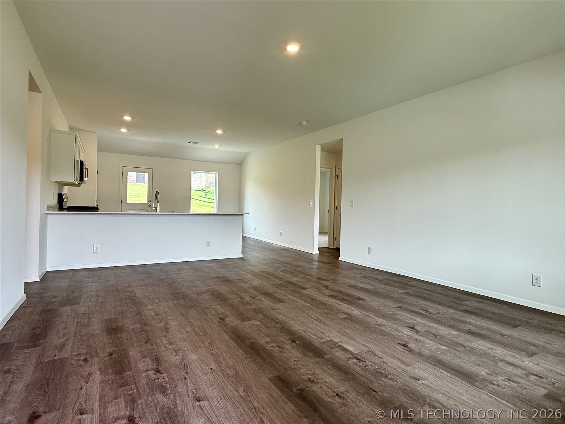 7200 S Lions Avenue Broken Arrow OK 74011