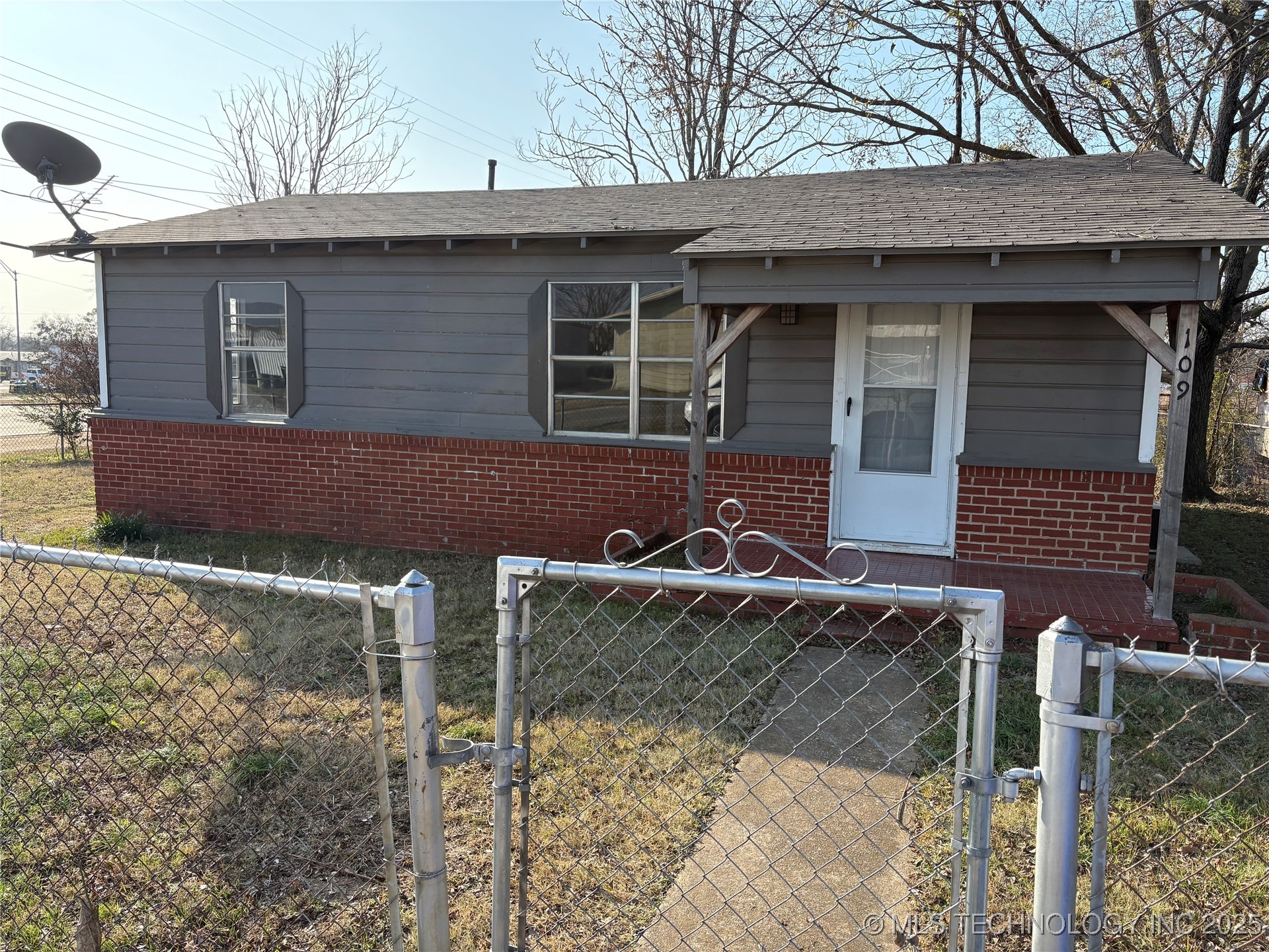 109 N Walker Bokchito OK 74726