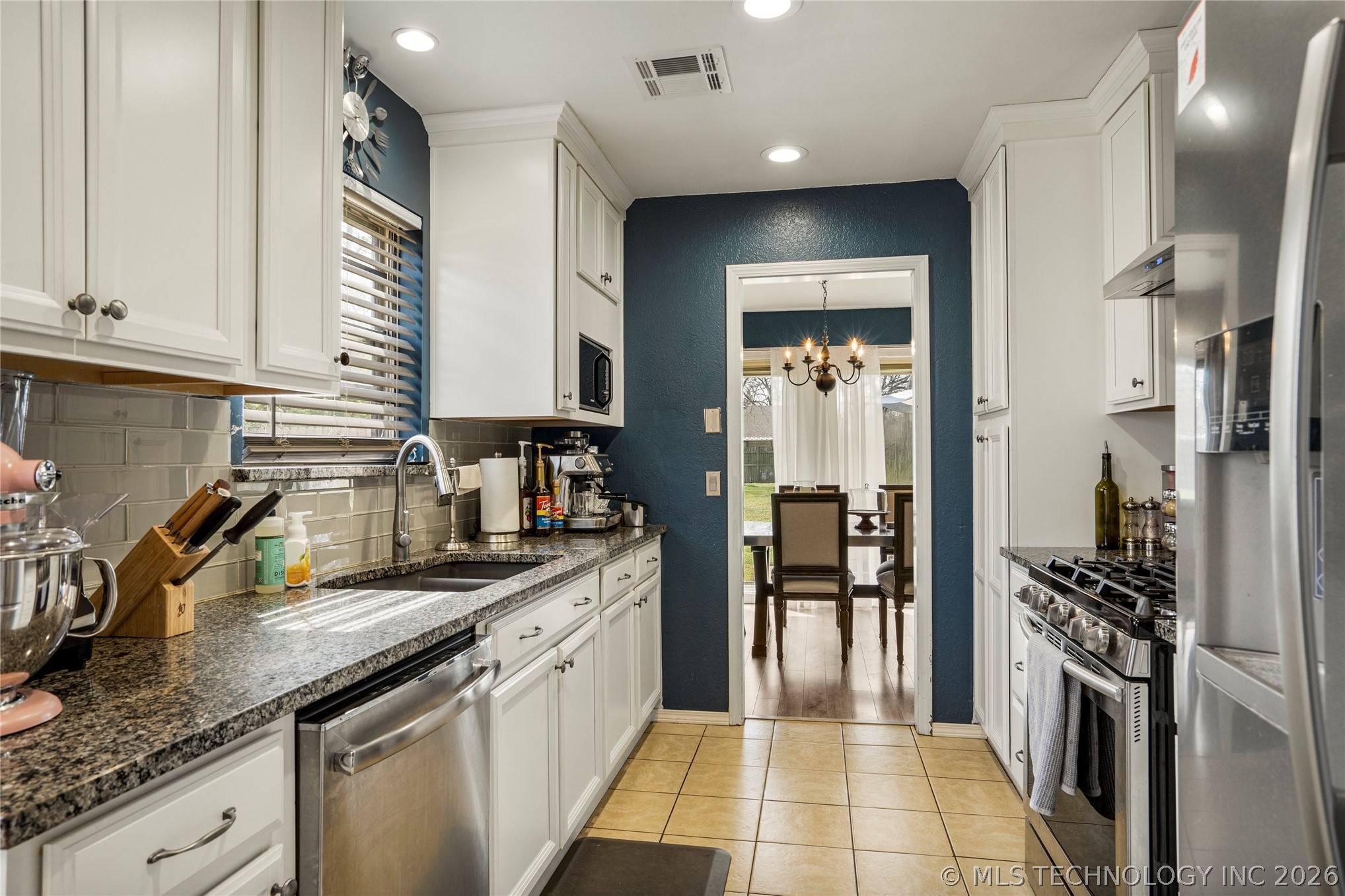 8940 E 16th Place Tulsa OK 74112