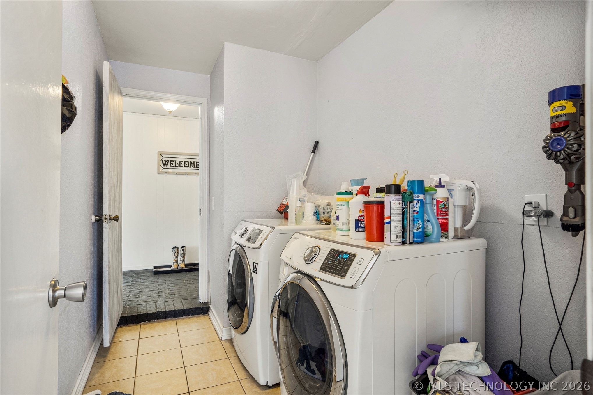 8940 E 16th Place Tulsa OK 74112