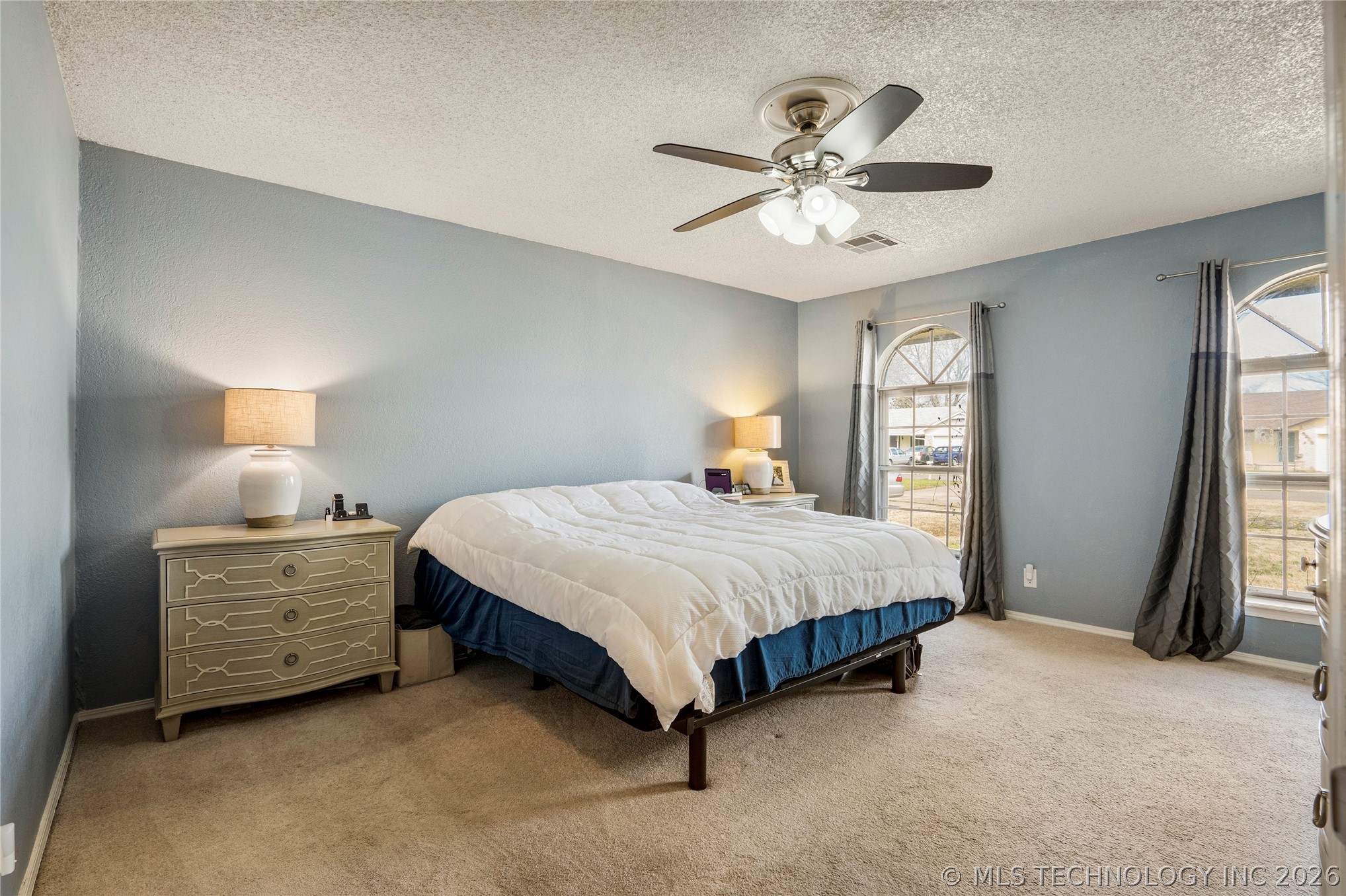8940 E 16th Place Tulsa OK 74112