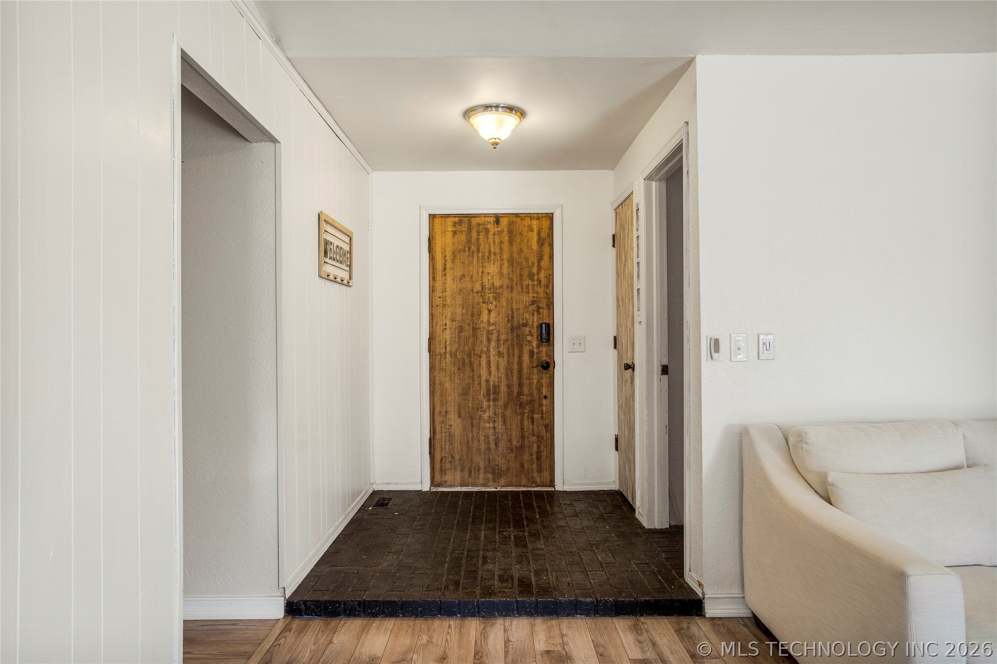 8940 E 16th Place Tulsa OK 74112