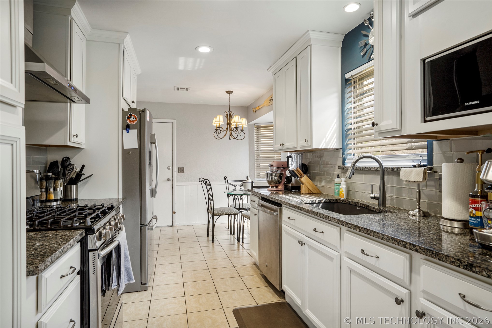 8940 E 16th Place Tulsa OK 74112