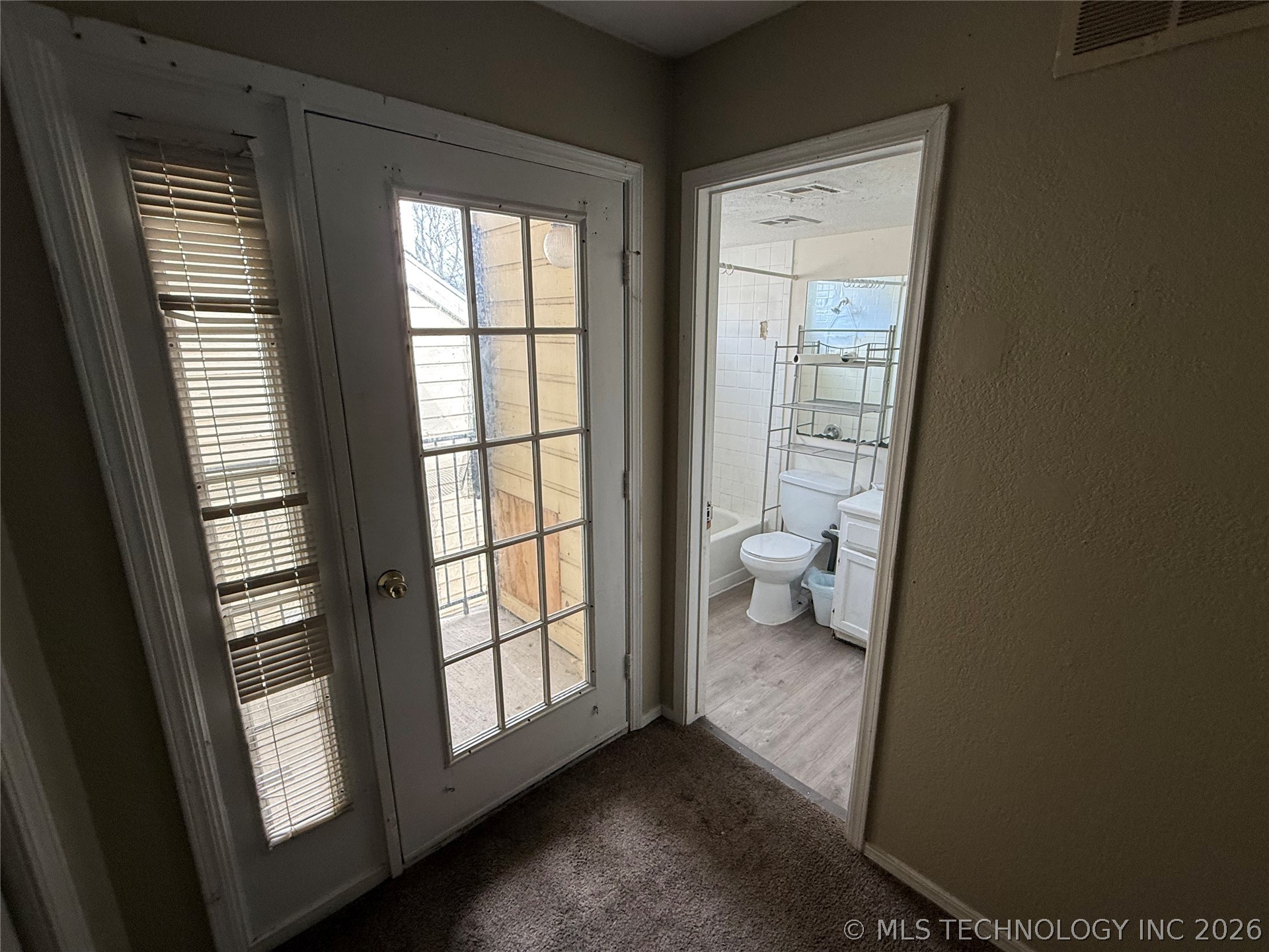 1808 E 66th Place Tulsa OK 74136